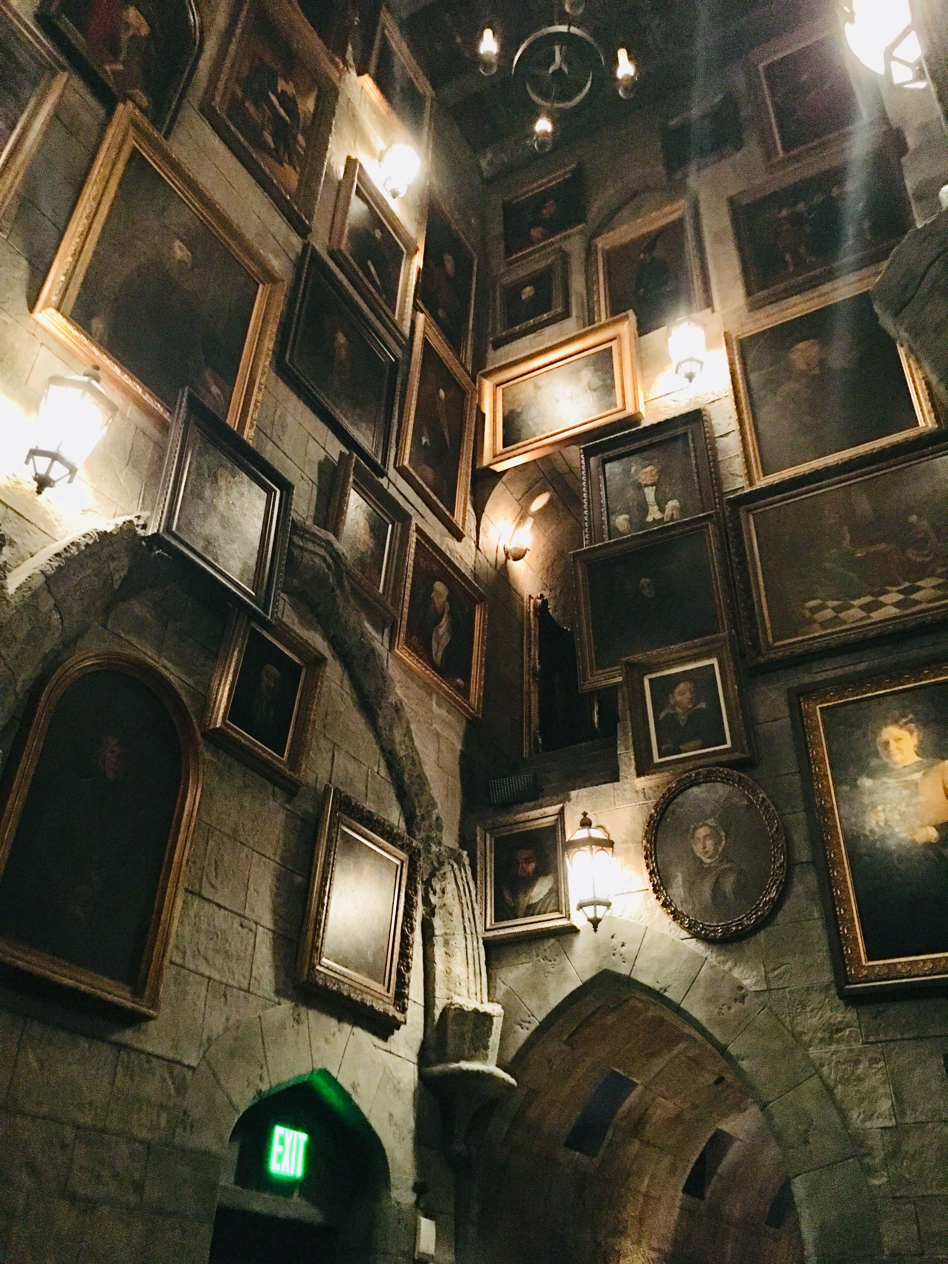 Inside Hogwarts Wallpaper