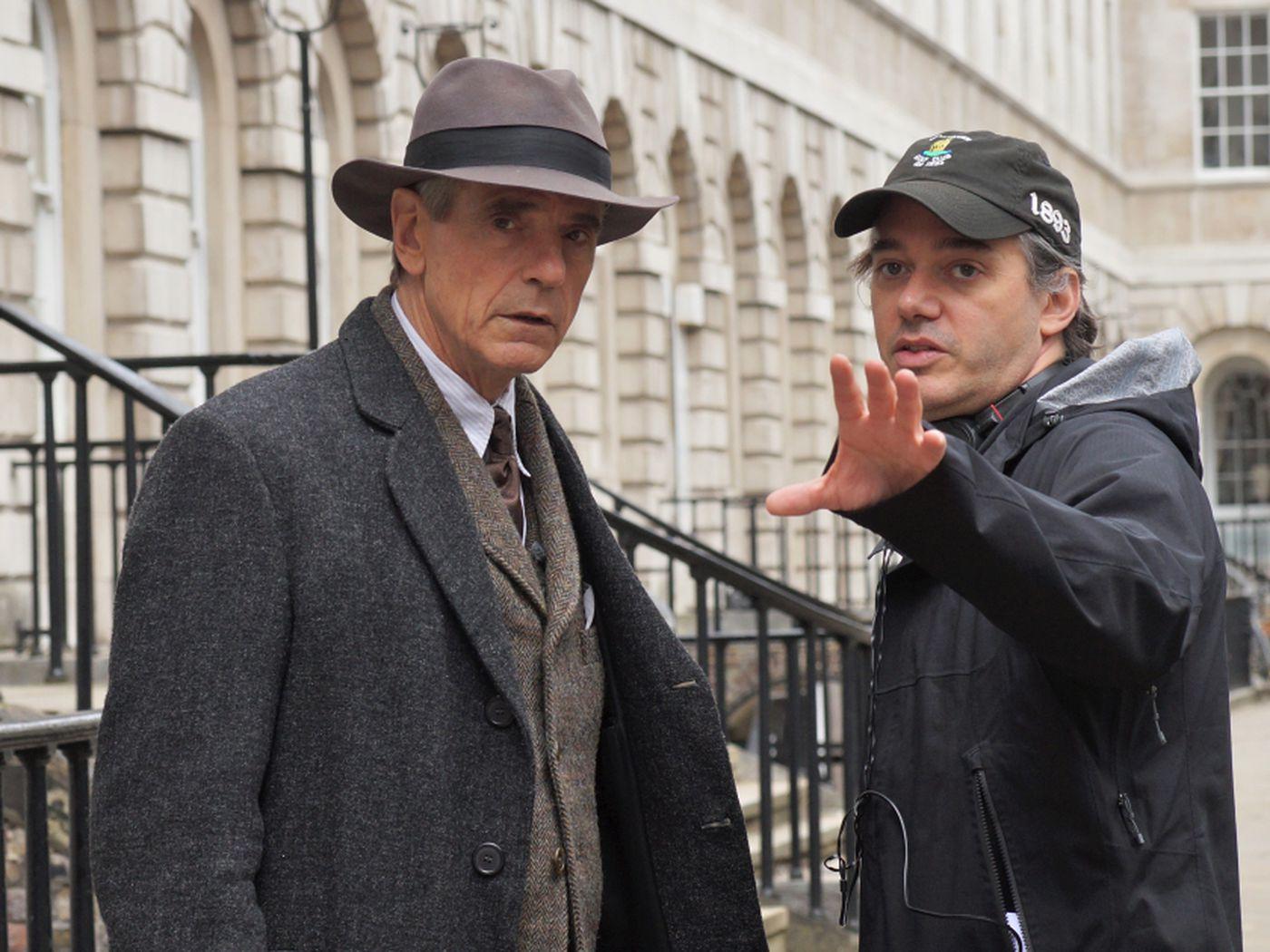 1400x1050 In 'Infinity, ' Jeremy Irons A Genius Who 'dropped Out Of History' Sun Times