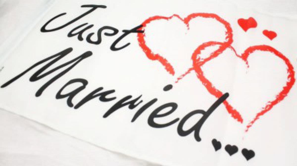 1200x672 Wallpaper Just Married free image download
