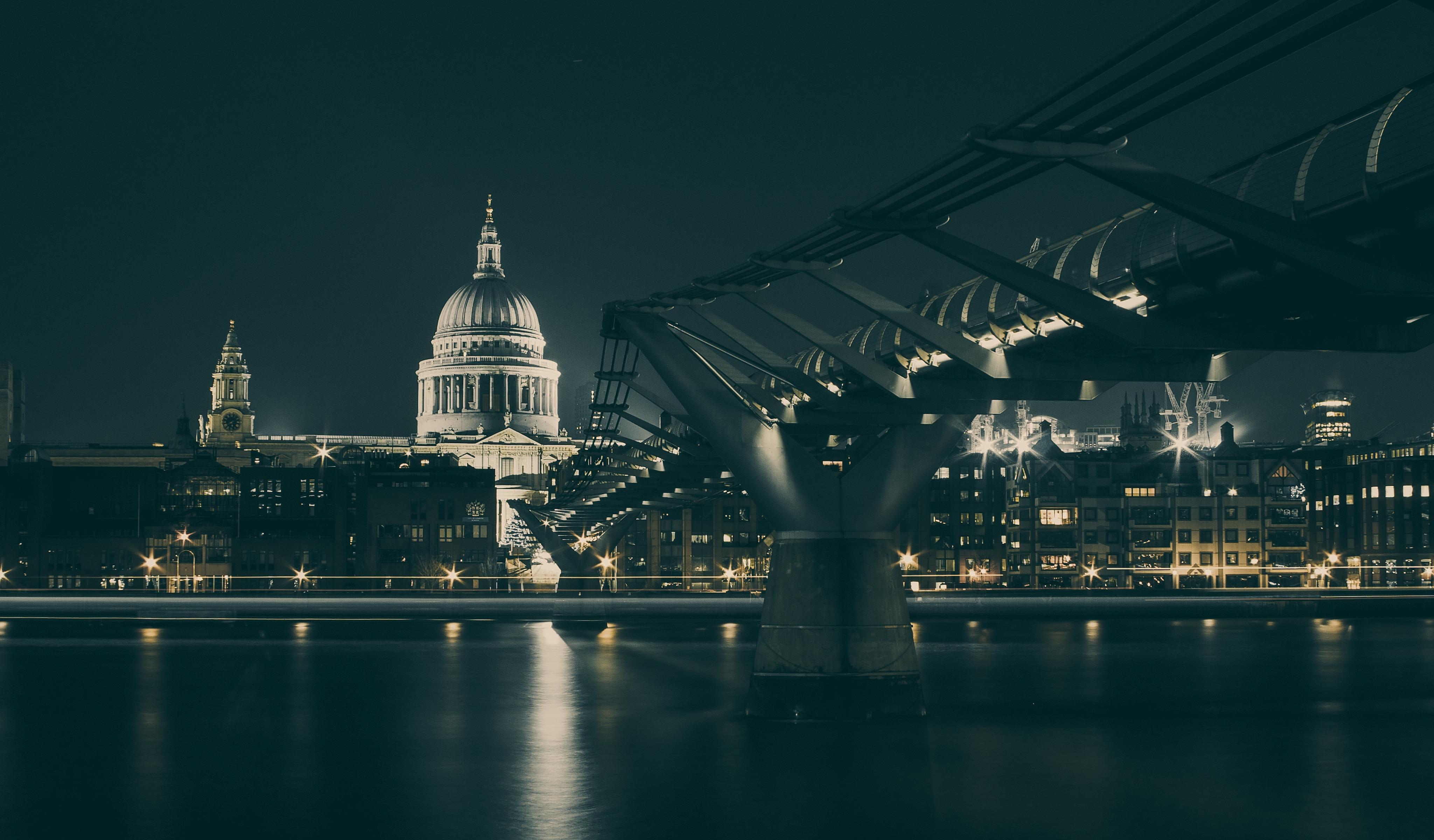 4096x2400 Free download 4K Papers London cathedral wallpaper [4096x2400] for your Desktop, Mobile & Tablet. Explore London Wallpaper 4K. Ultra HD Christian Wallpaper, Moving 4K Wallpaper, 2160p Wallpaper