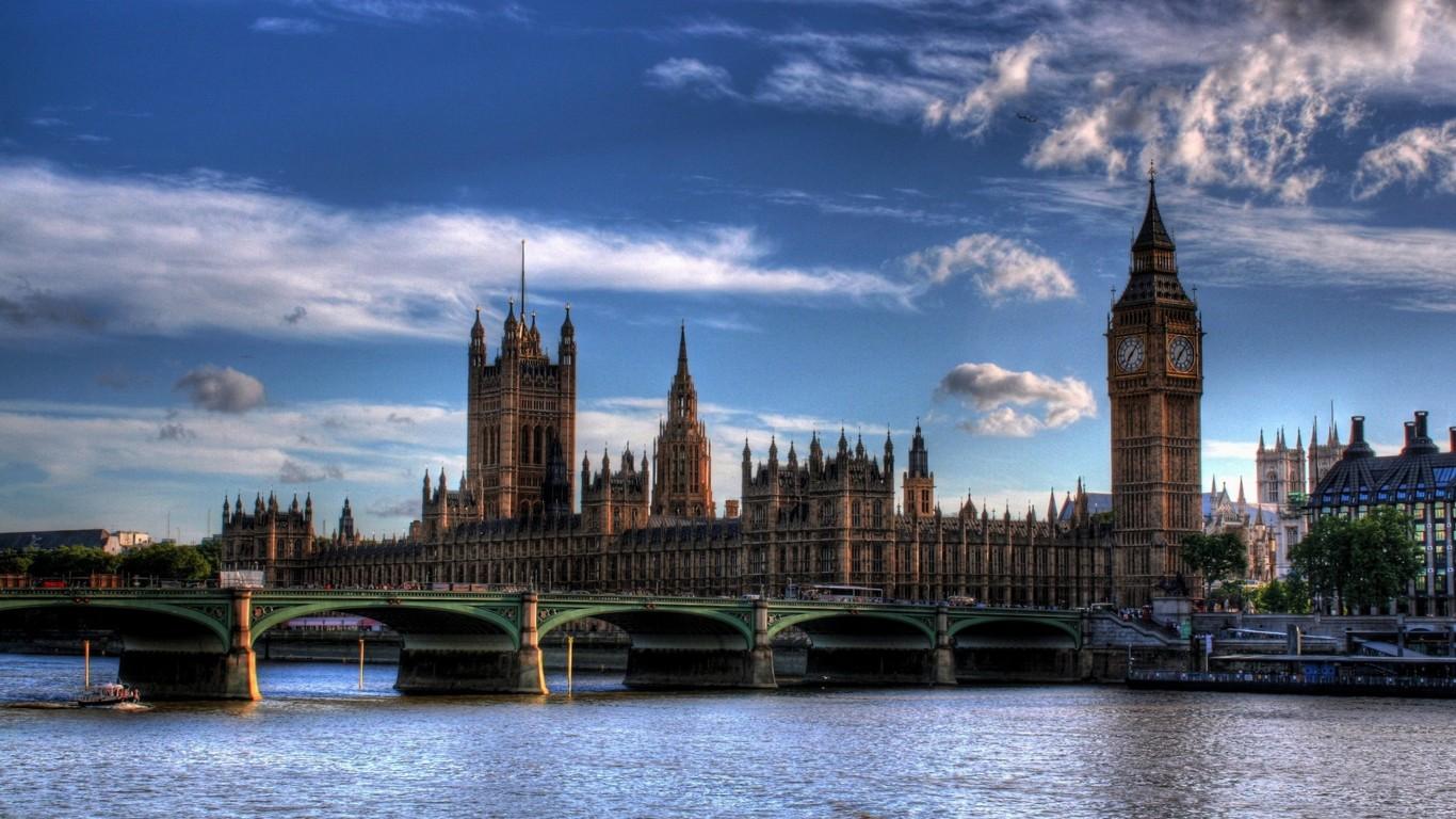 1366x768 London Wallpaper 934 :