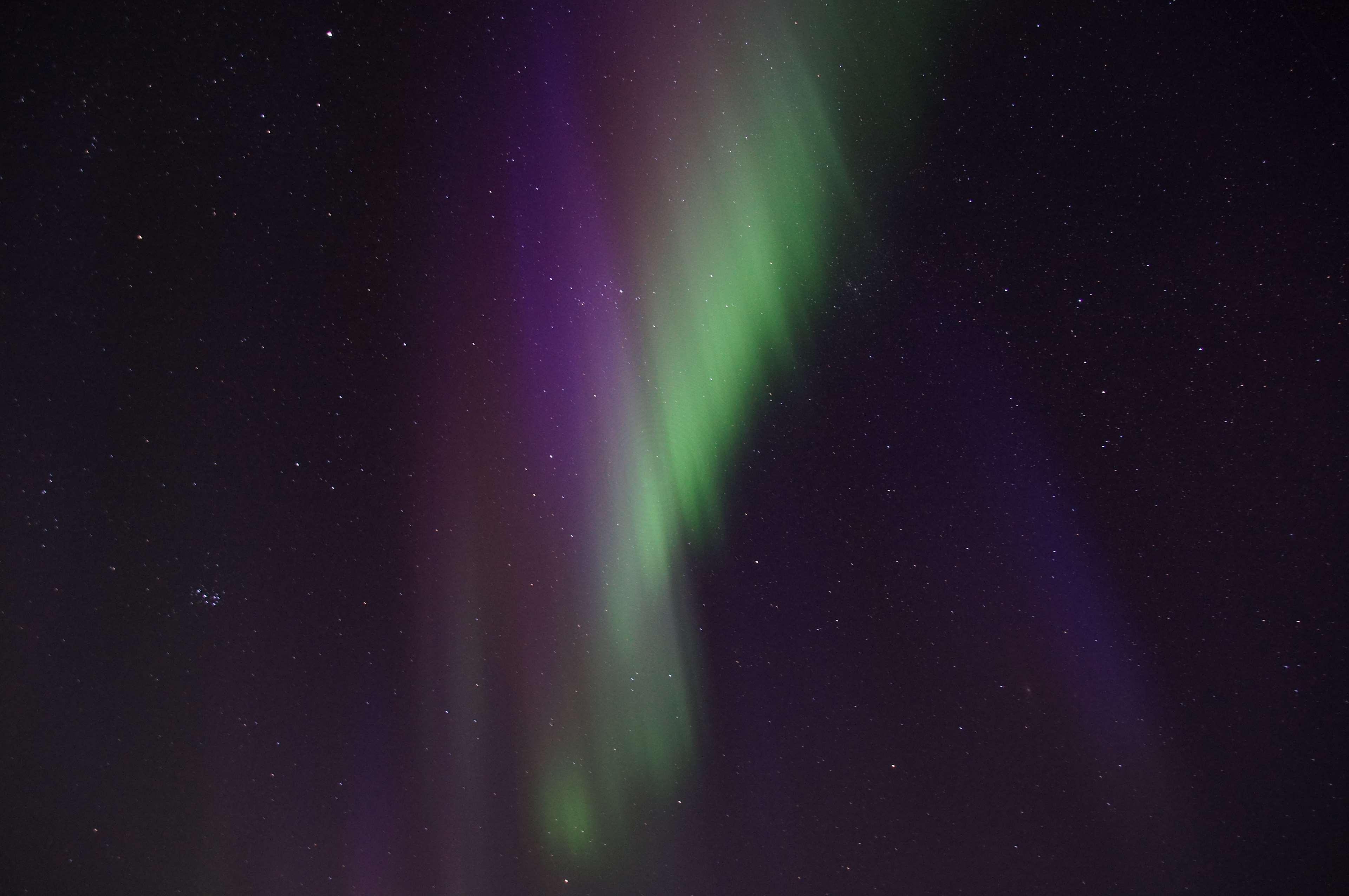 3840x2552 abisko, arctic circle, aurora borealis, aurora sky station, geomagnetischer storm, green, kiruna, lapland, northern lights, sweden, violet, winter 4k wallpaper