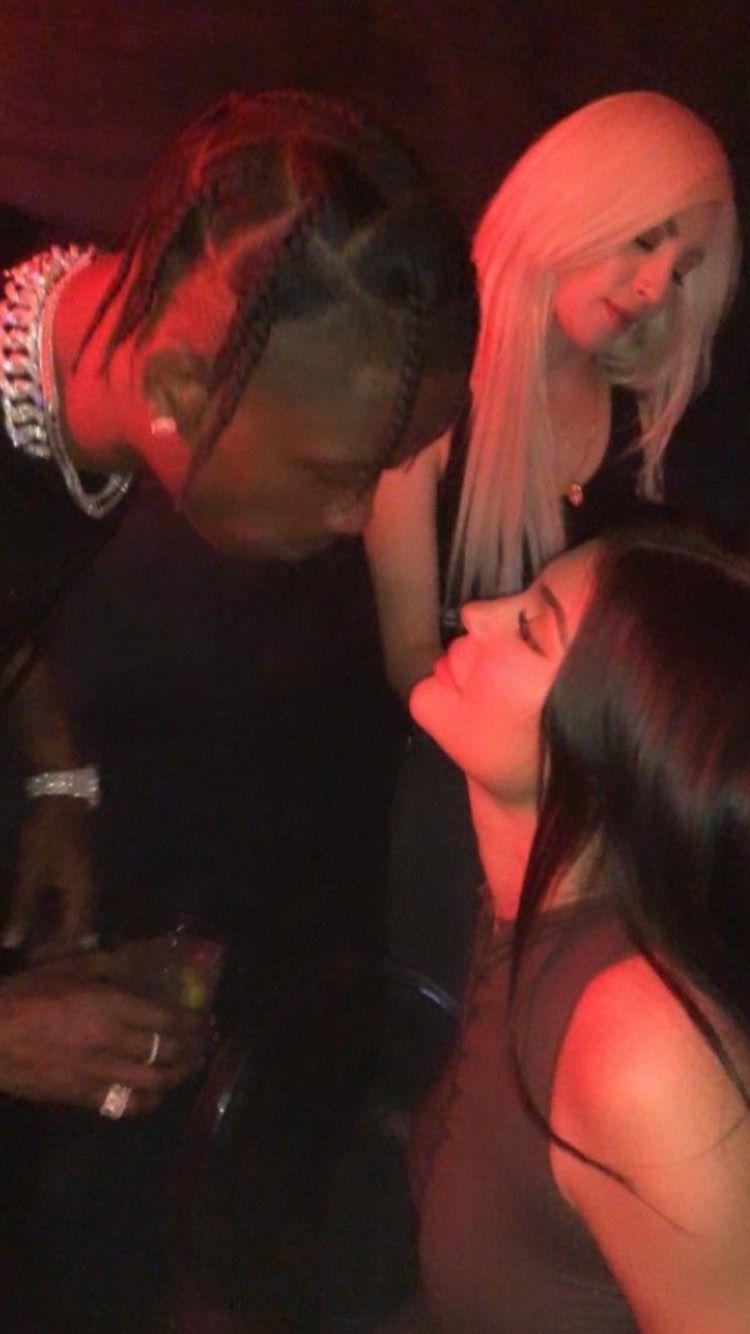 750x1334 freetoedit #wallpaper #wallpaper #background #background #kylie # kyliejenner #jenner #travis #t. Travis scott kylie jenner, Travis kylie, Kylie and travis scott