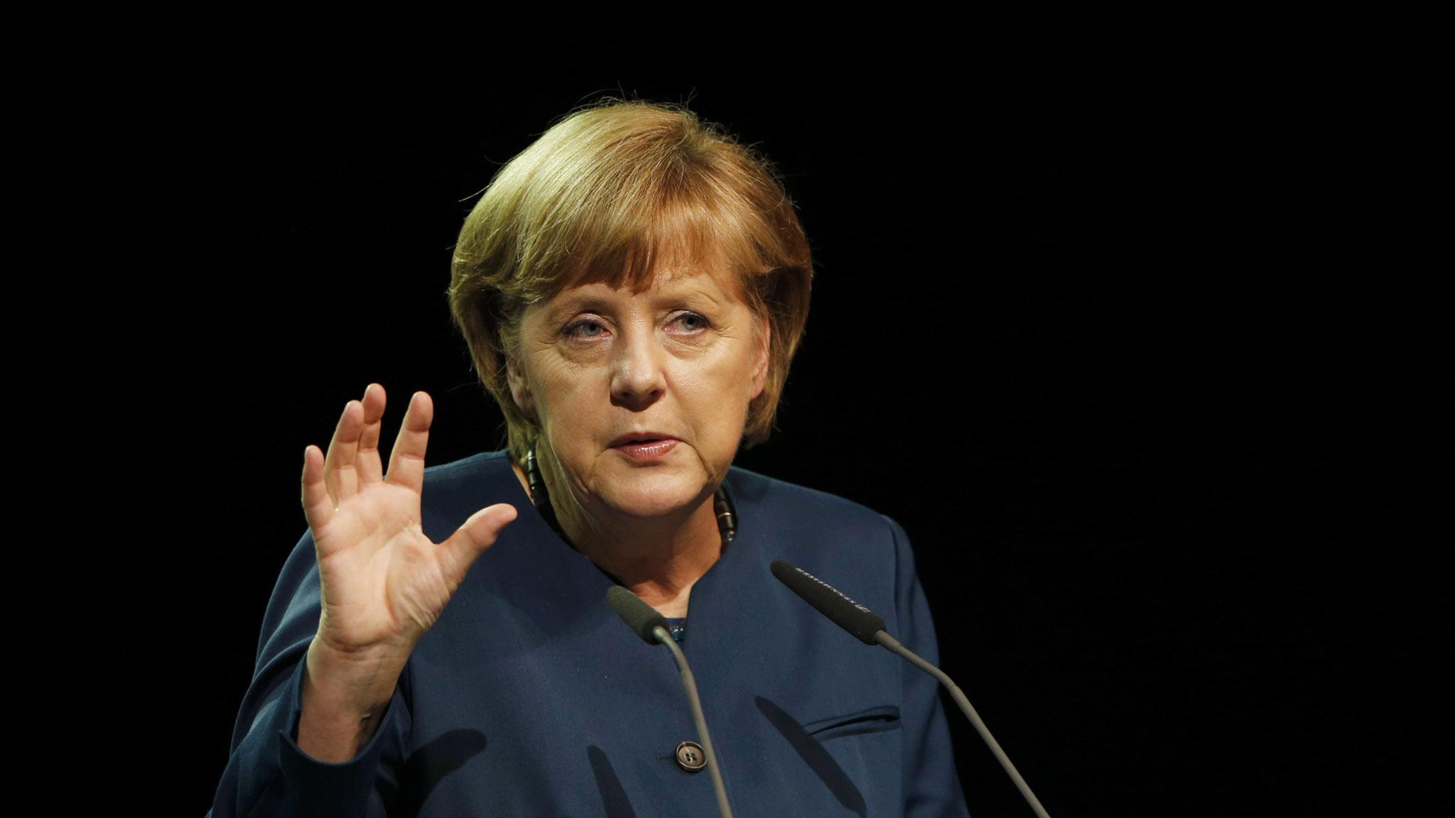 2048x1152 Angela Merkel ordered to rest after skiing accident