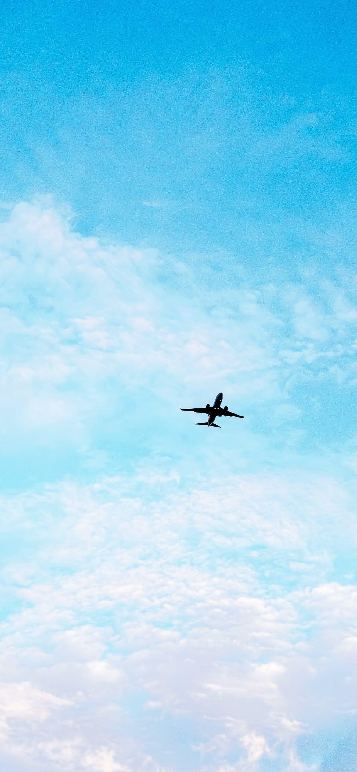 1170x2532 Blue Aesthetic Wallpaper Background That Are Perfect For Your Phone