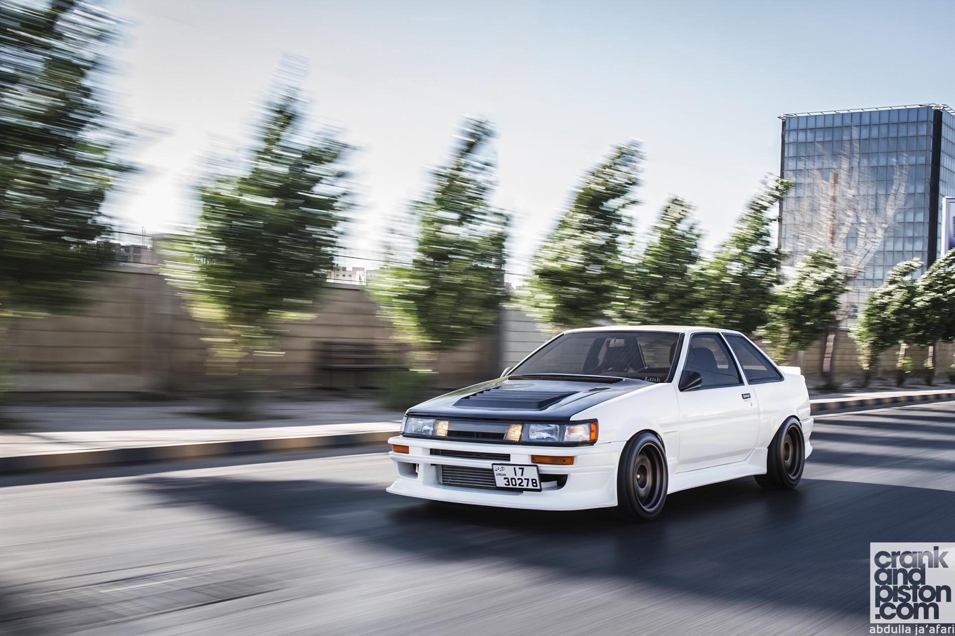 1920x1280 Toyota Corolla AE86 Wallpaper 01