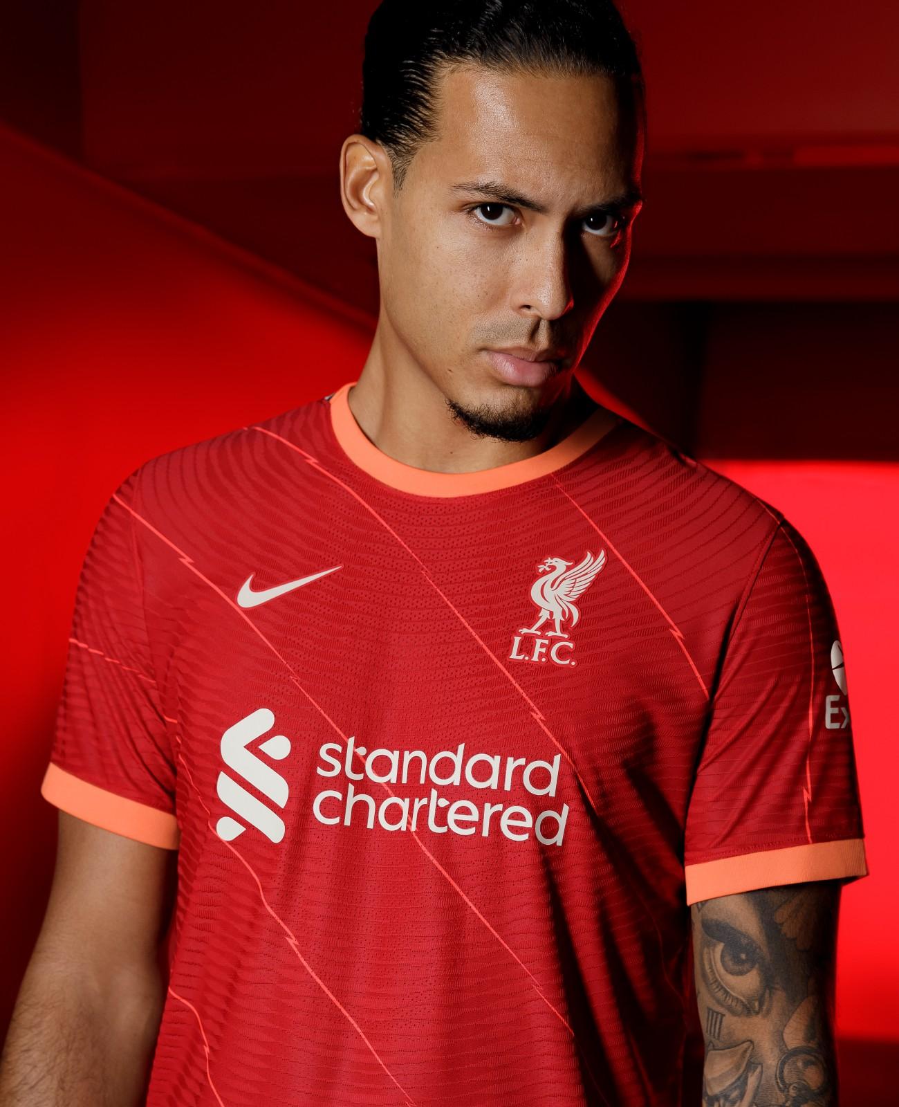 1300x1600 Photos: Liverpool Players Model New 2021 22 Nike Home Kit