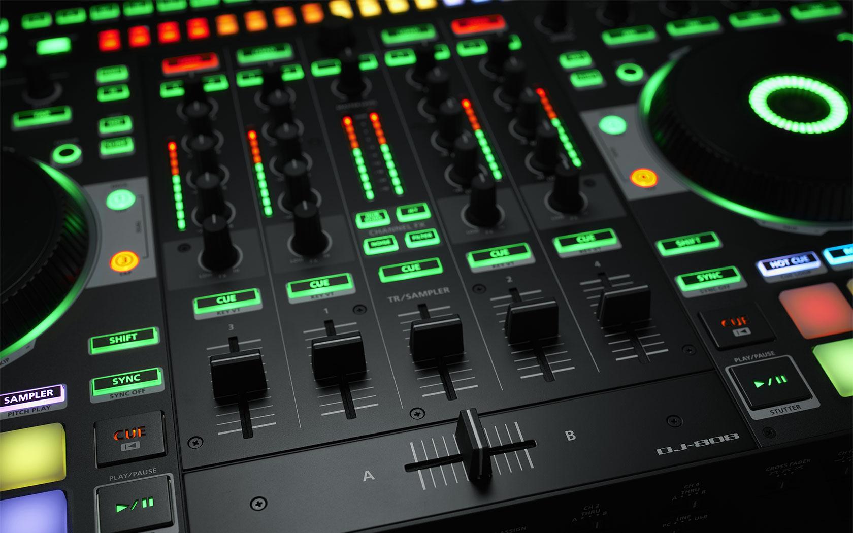 1680x1050 Roland 808