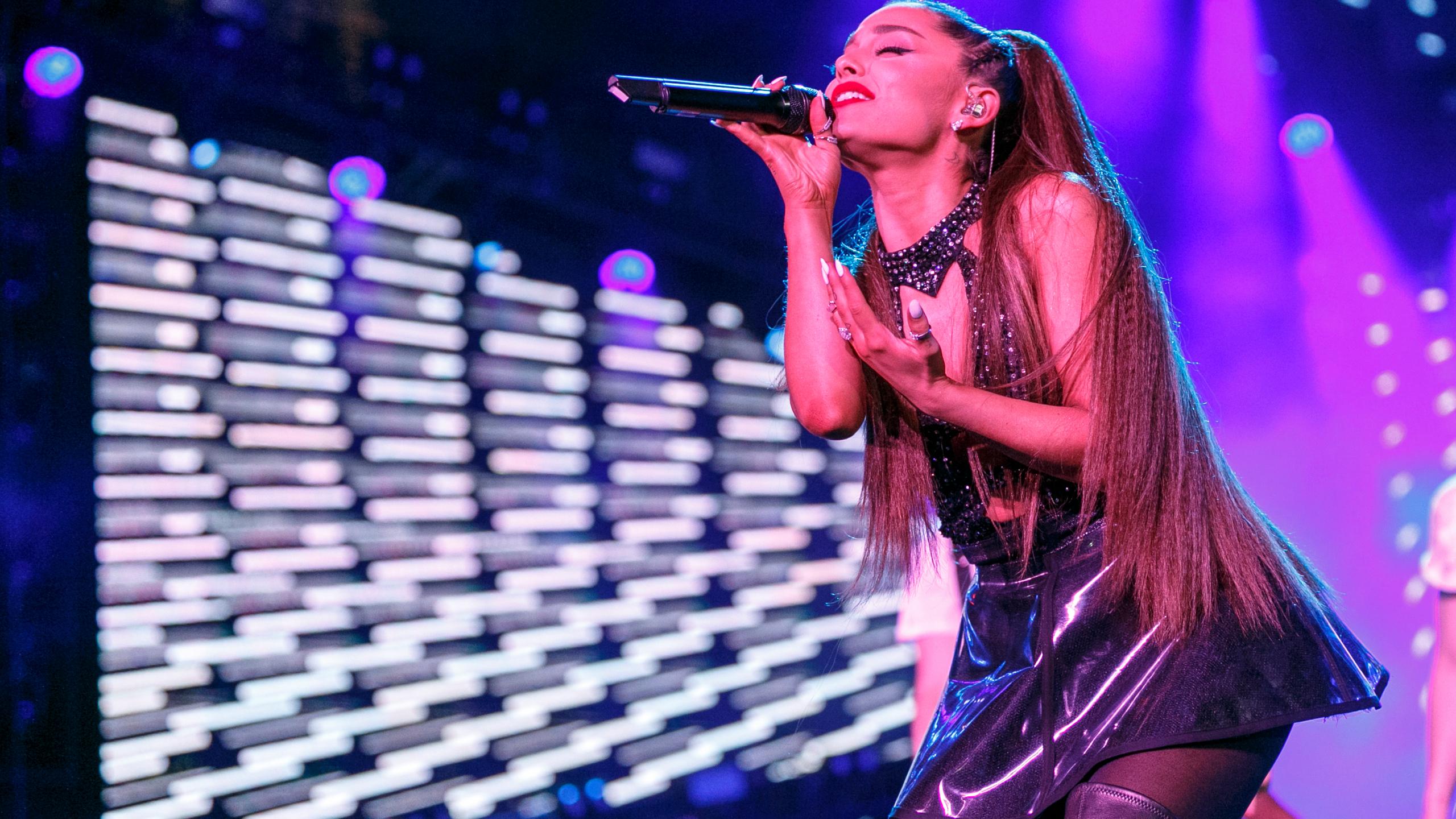 2560x1440 Ariana Grande brings Sweetener World Tour to Cleveland: What to know. Fox 8 Cleveland WJW