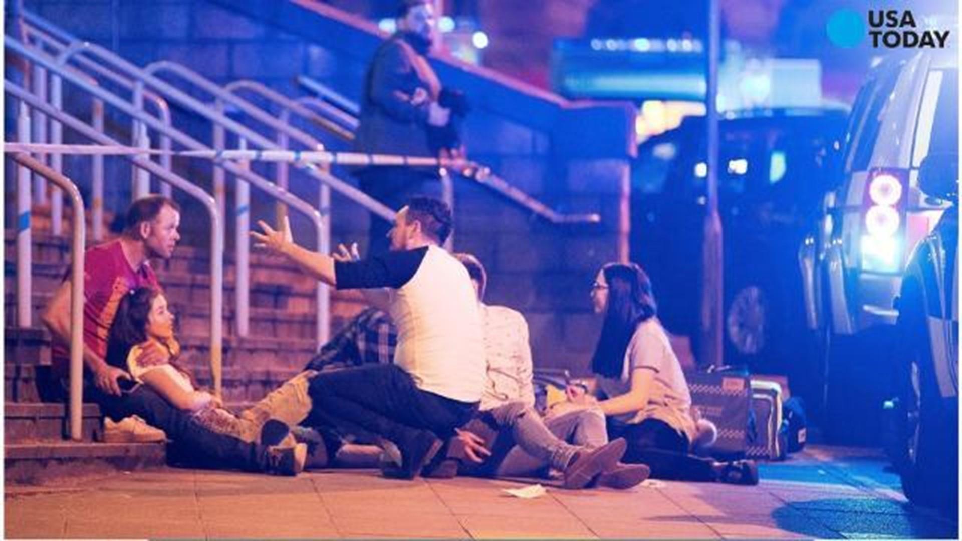 1920x1080 dead after explosion at Ariana Grande concert in UK