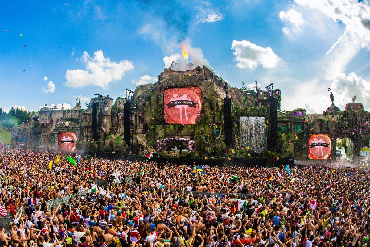 1200x800 Tomorrowland (festival)