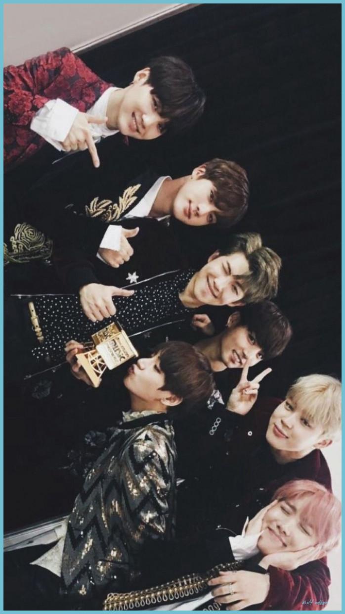 698x1241 BTS Wallpaper