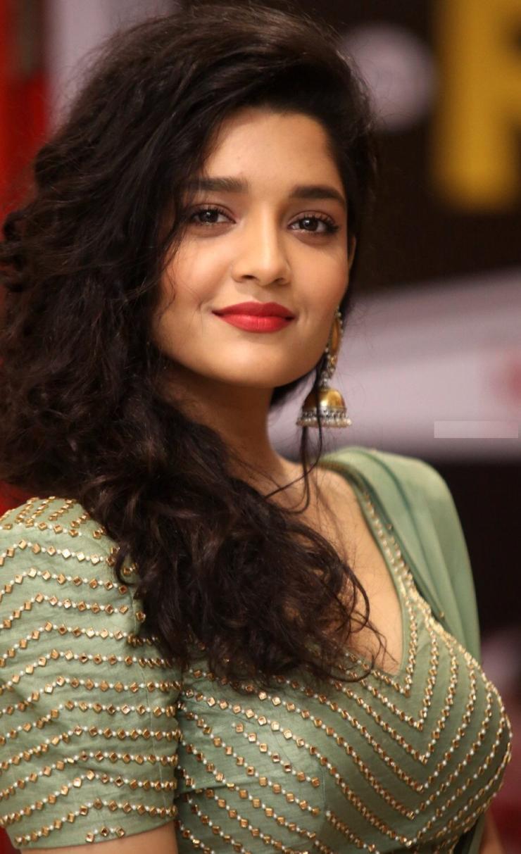 740x1213 Beautiful Indian Model Ritika Singh In Transparent Green Lehenga Choli
