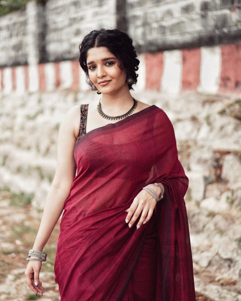 819x1024 Ritika Singh Adds A Touch Of Kalamkari To Her Graceful Look