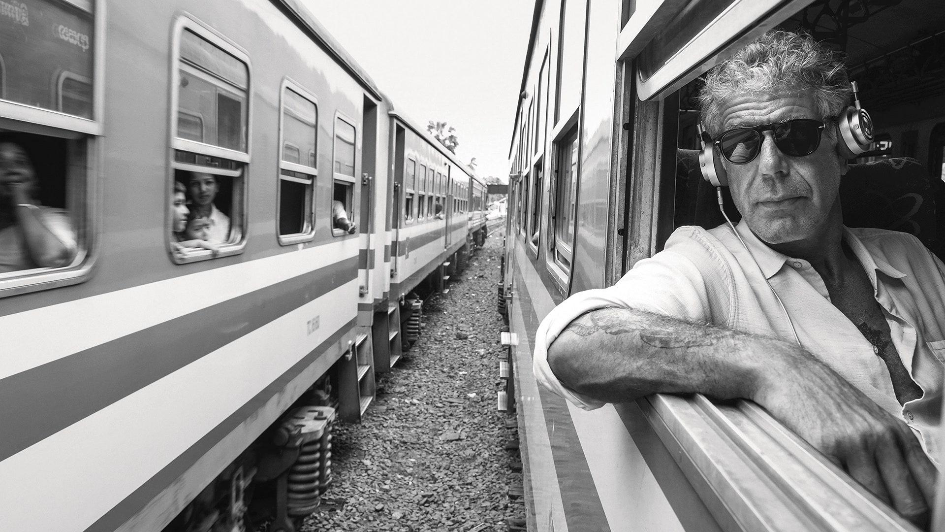 Anthony Bourdain Wallpapers - Top Free Anthony Bourdain Backgrounds