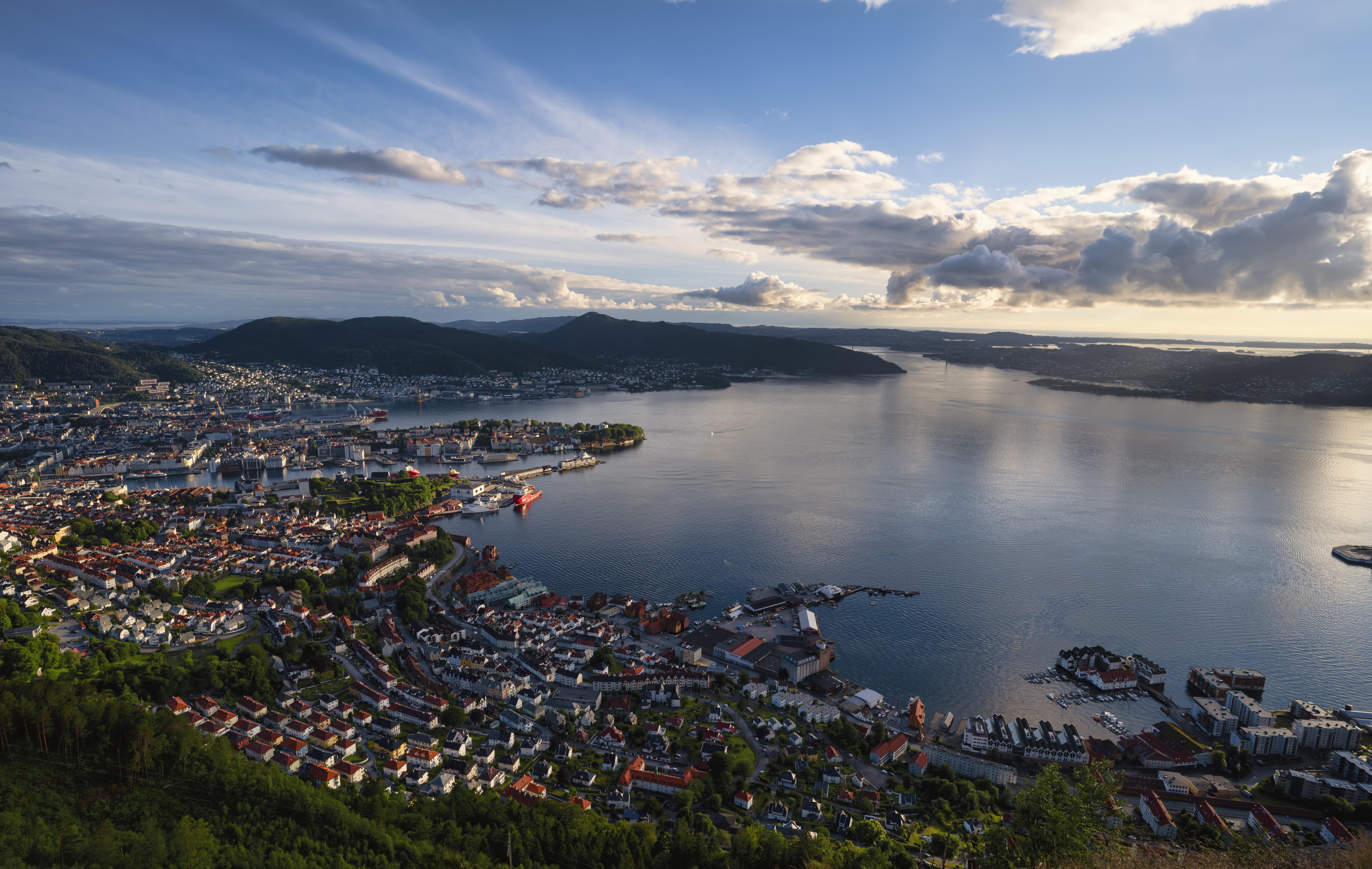 7952x5038 Bergen, Norway 8k Ultra HD Wallpaper