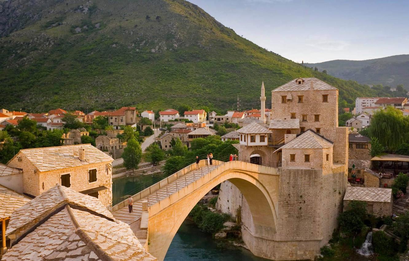 1332x850 Wallpaper mountains, river, home, Bosnia and Herzegovina, Mostar, Old Bridge image for desktop, section город