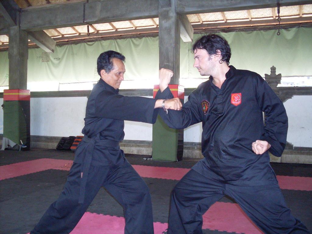 1024x768 Bali Pencak Silat