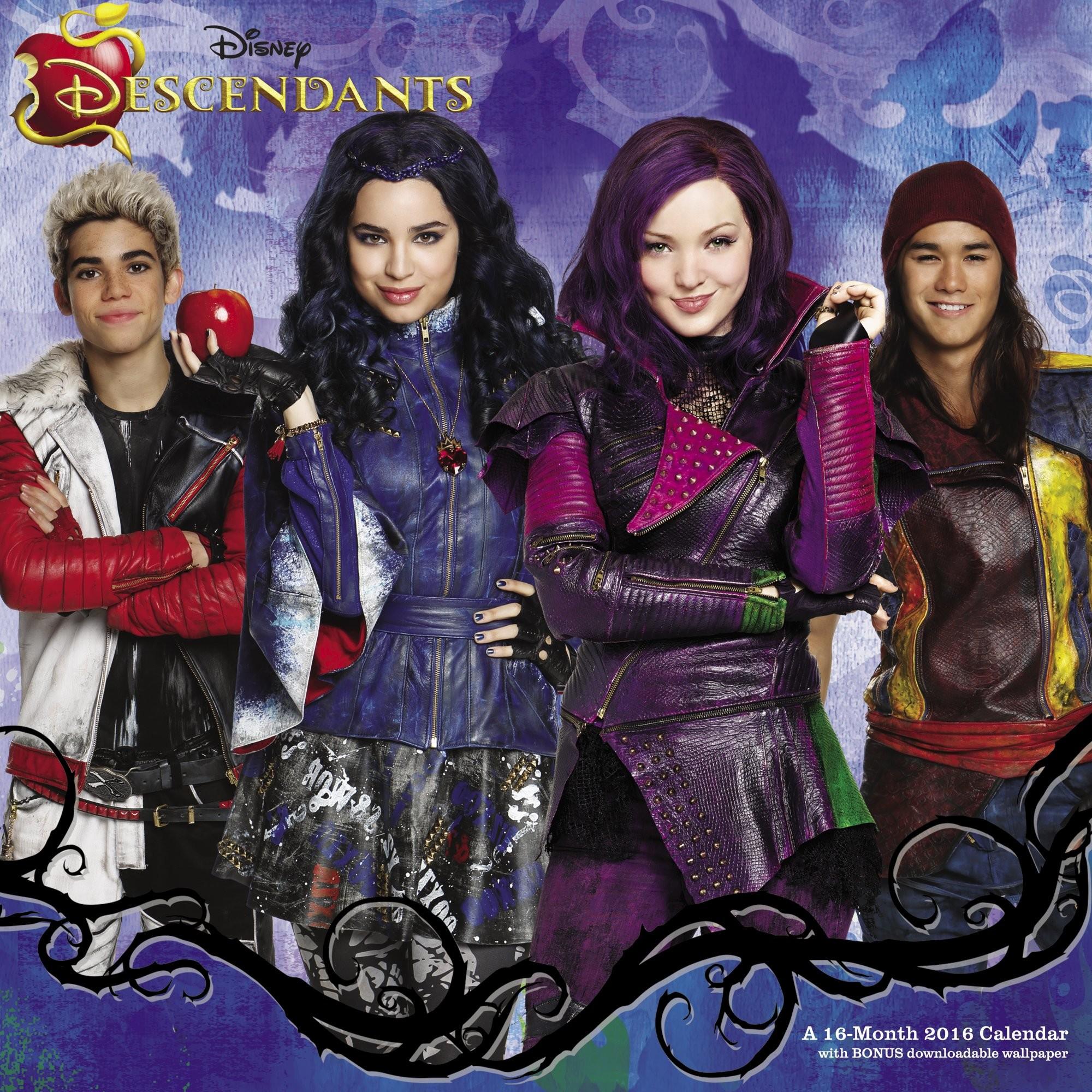 2000x2000 Disney Descendants 2016 Calendar 2 Mal And Evie
