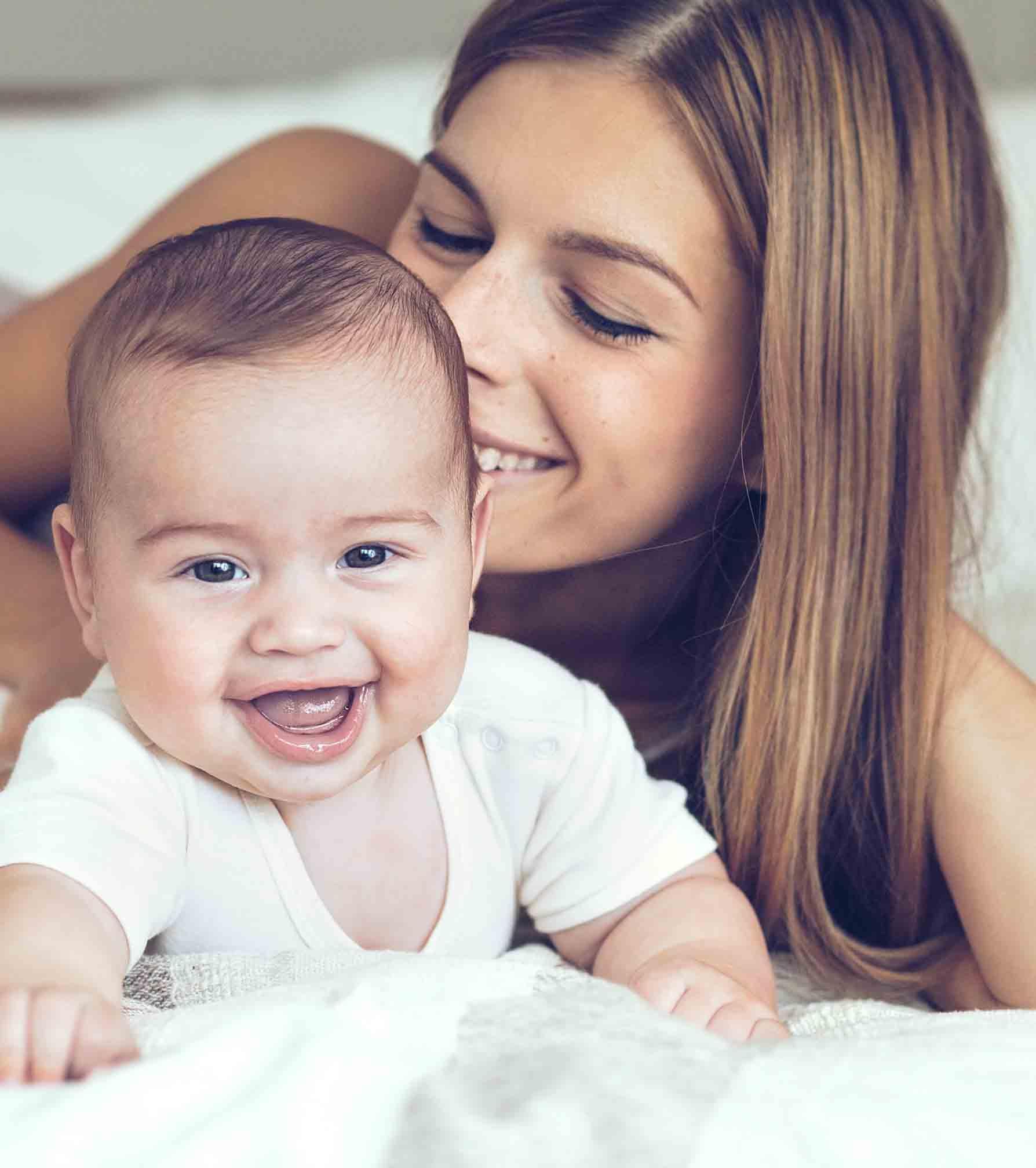1788x2016 Wallpaper Cute Baby And Mom Pic