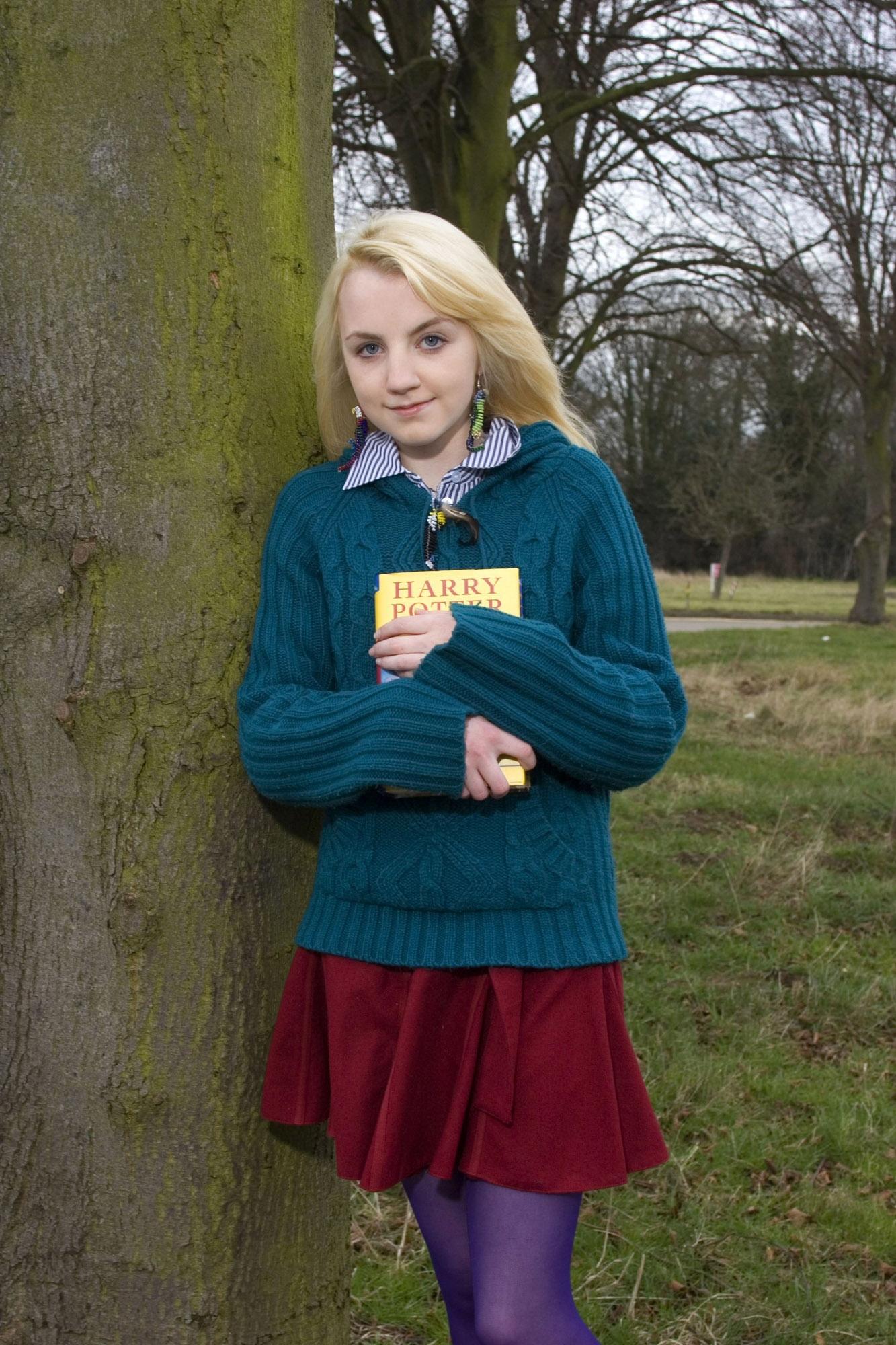 1333x2000 harry potter luna lovegood evanna lynch 1333x2000 wallpaper High Quality Wallpaper, High Definition Wallpaper