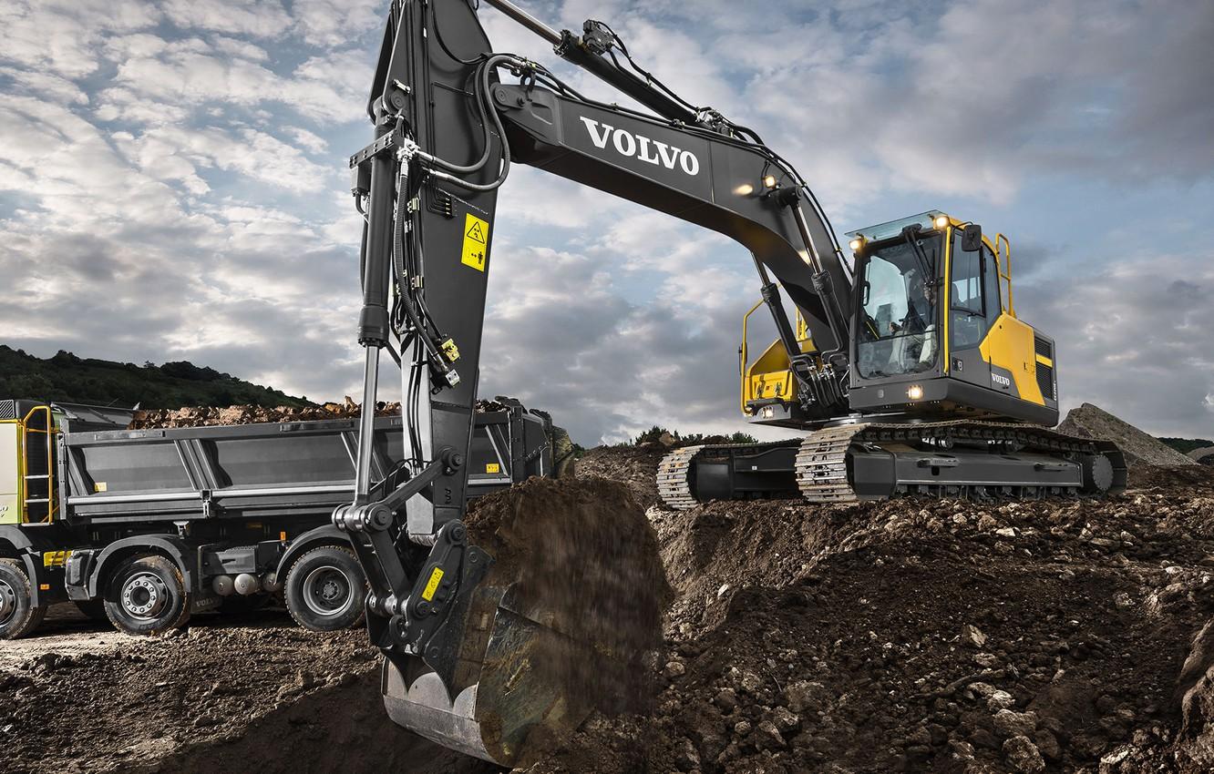 1332x850 Wallpaper sand, Volvo, excavator, truck, the ground, quarry, crawlers, dump truck, construction equipment, the excavator boom, Volvo EC220ELR image for desktop, section другая техника
