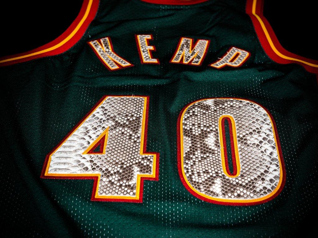 1024x768 MITCHELL & NESS x ERIC EMANUEL AUTHENTIC SUPERSONIC SHAWN KEMP JERSEY