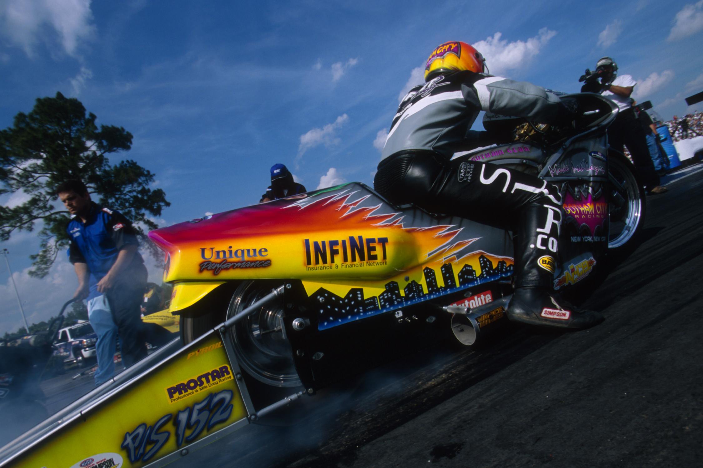 2250x1500 Lloyd Straus 2004 NHRA Pro Stock Bike Pro Stock Bike Motorcycle Motorbike Drag Race Racing Wallpaperx1500