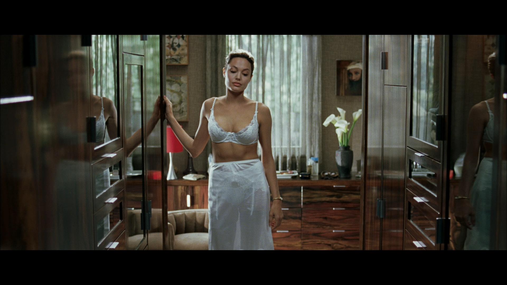 1920x1080 mr and mrs smith, Romantic, Comedy, Action, Mrs, Smith, Angelina, Jolie, , Babe Wallpaper HD / Desktop and Mobile Background