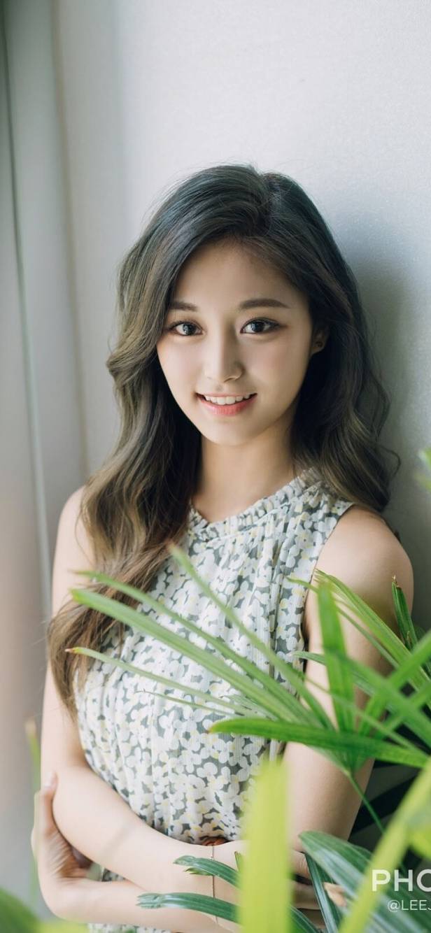 616x1334 Tzuyu Wallpaper Phone HD Wallpaper HD Phone