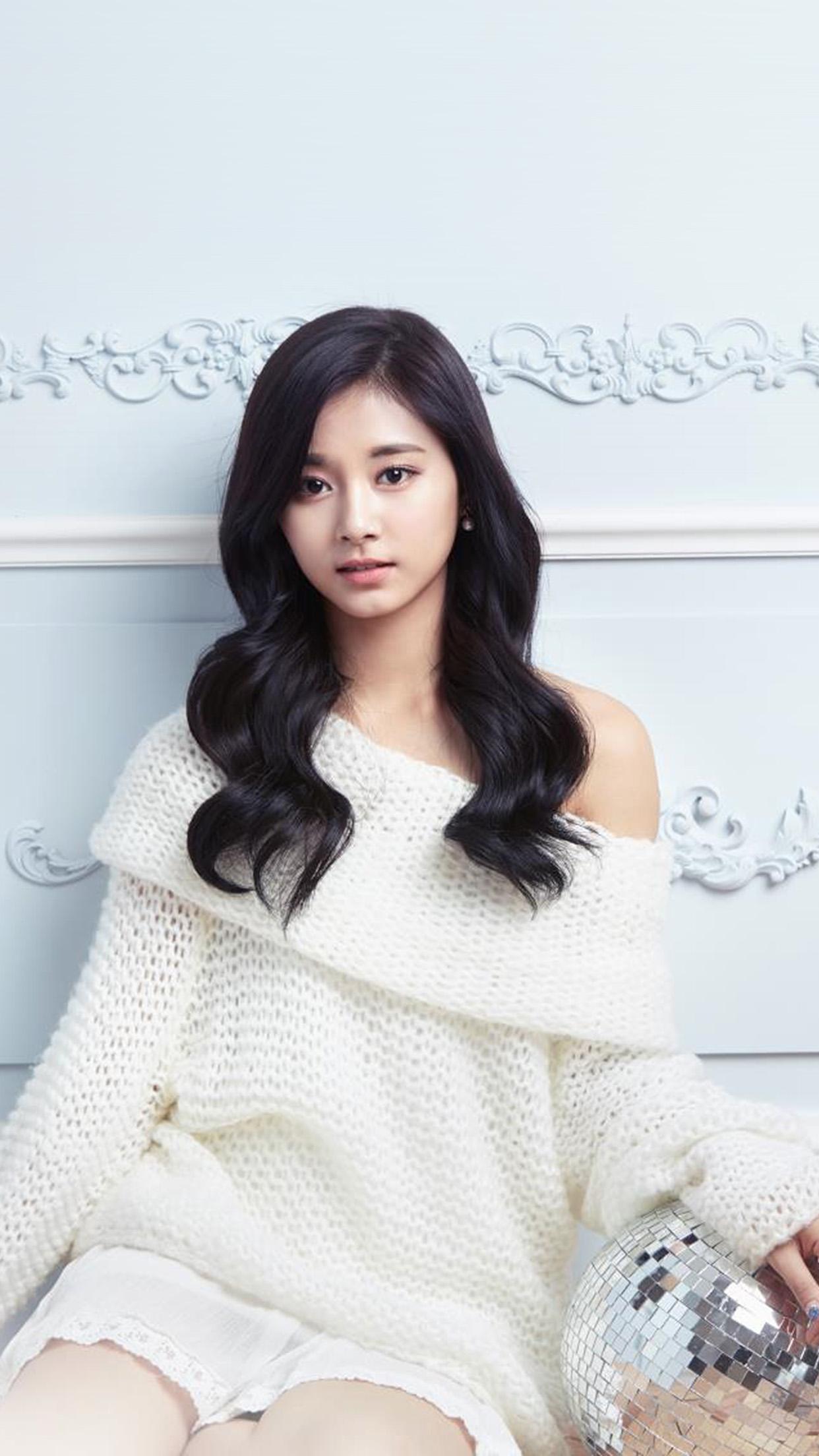 1242x2208 Tzuyu Twice Wallpaper Cute