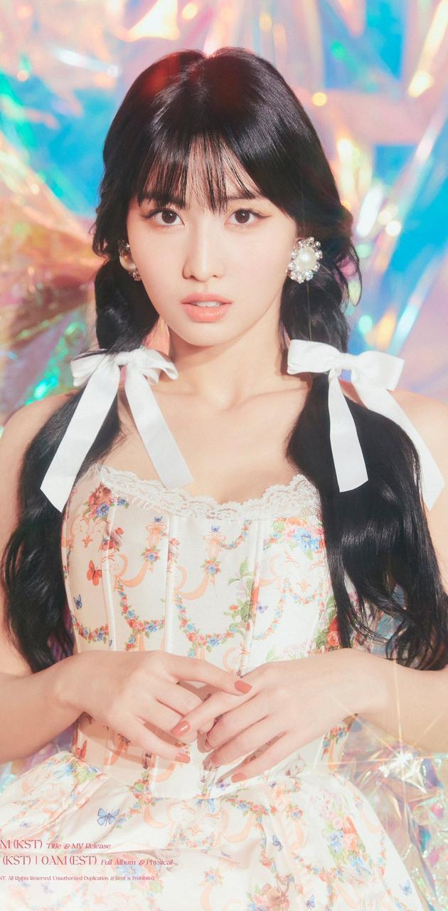 630x1280 Momo wallpaper