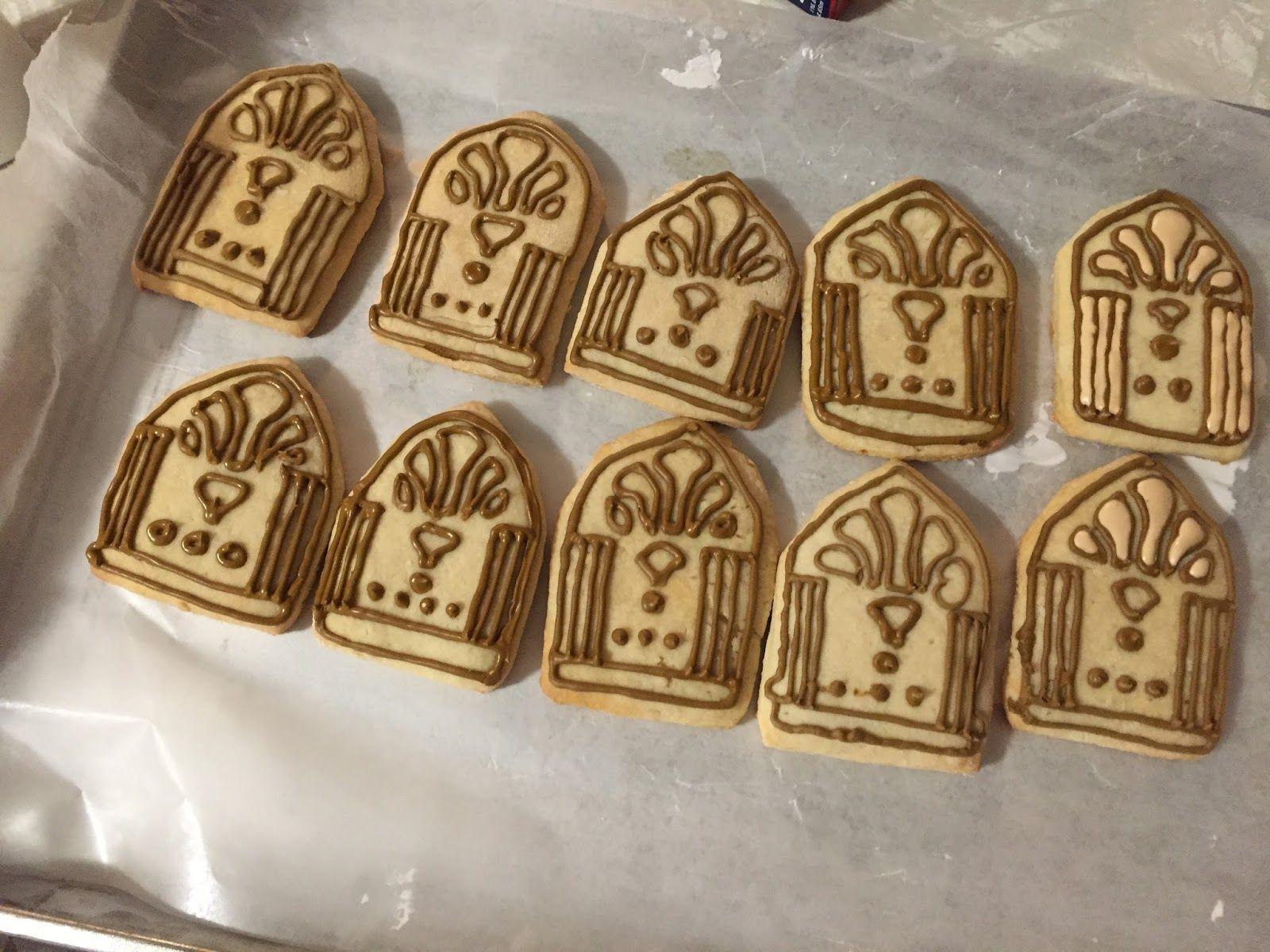 1600x1200 Color My World: Old Time Radio Cookies