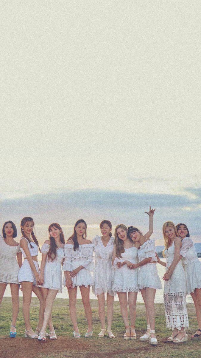 675x1200 twice wallpaper. Couple photo, Photo, Photo credit