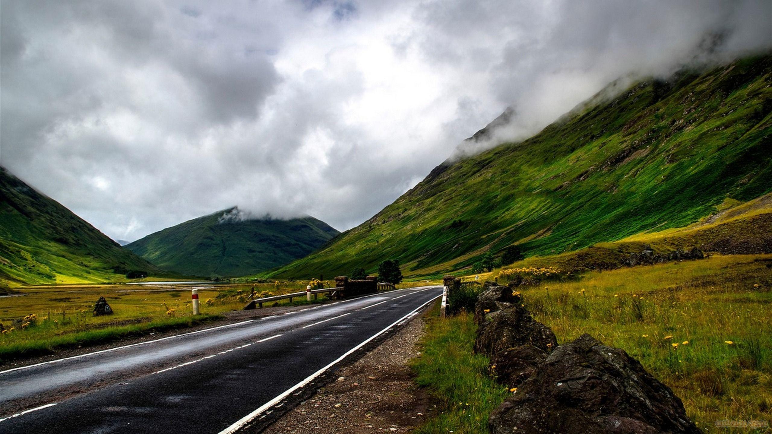 2560x1439 Happy Travel Road Mountains Nature Scenery Wallpaper 1366×768