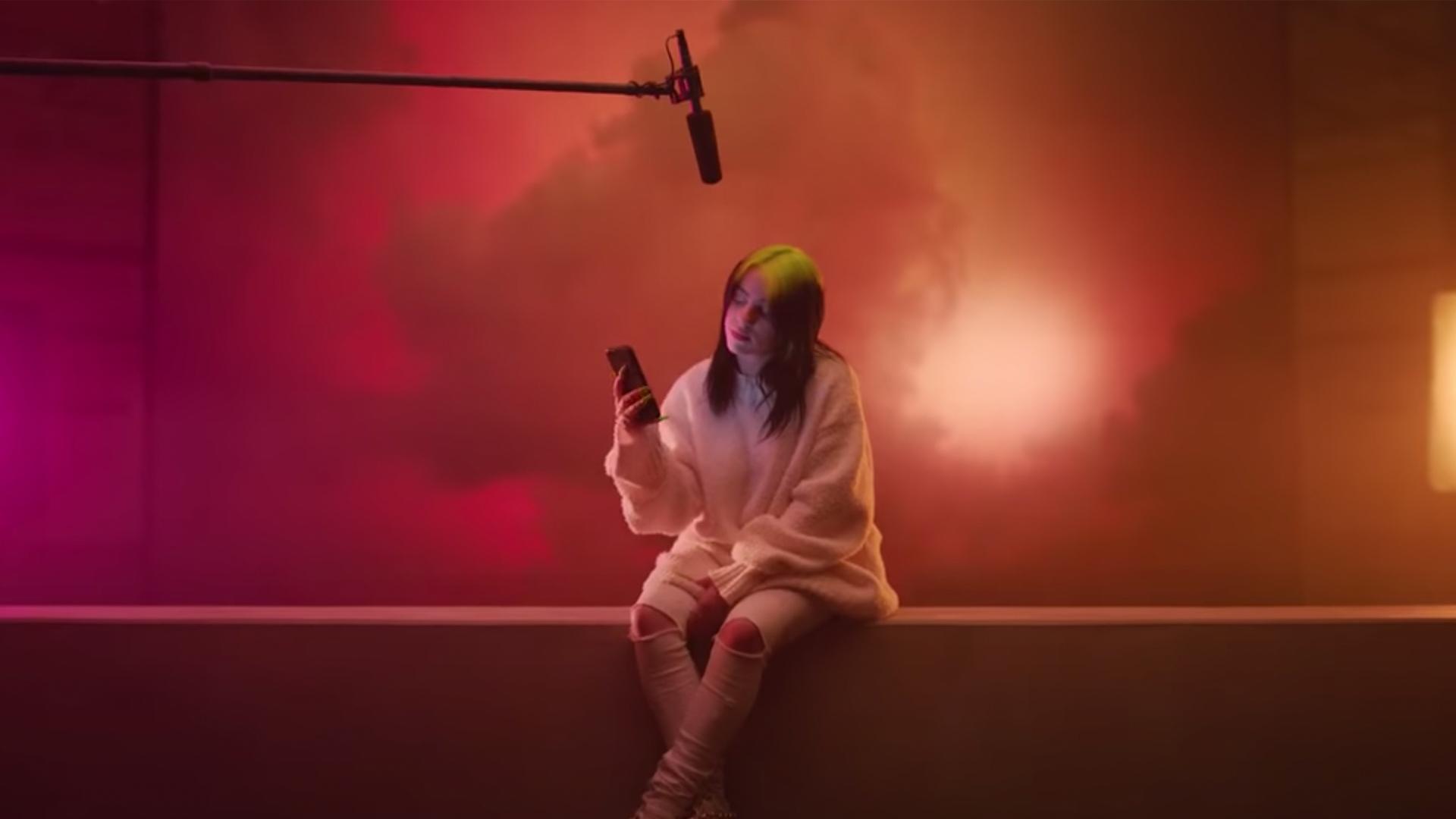 1920x1080 Billie Eilish Promotes Phone Positivity In New Ad (but We're Not Convinced)