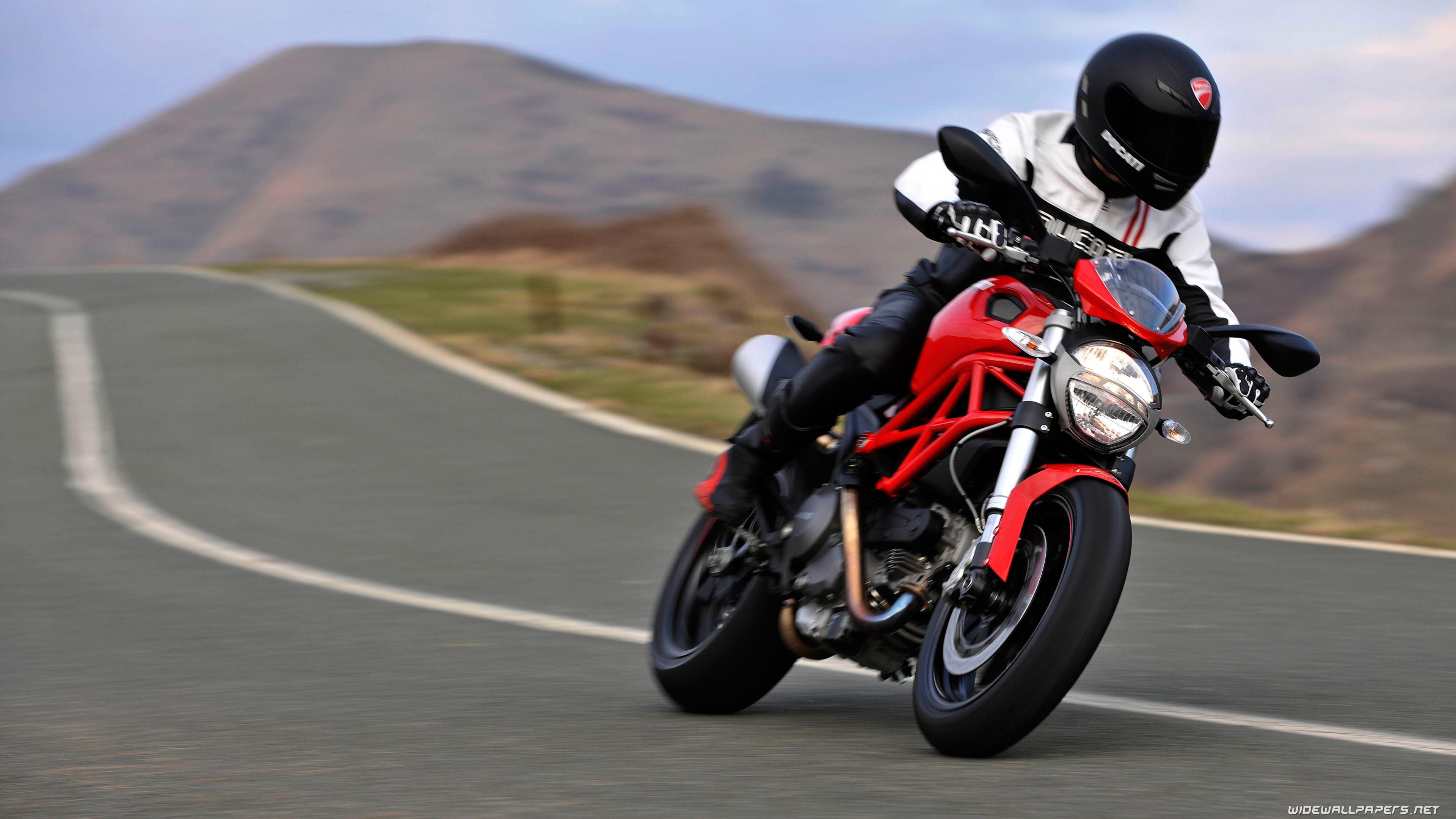3840x2160 Ducati Monster Wallpaper