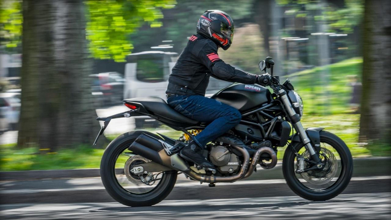 1280x720 image of Ducati Monster 821 Dark. Photo of Monster 821 Dark