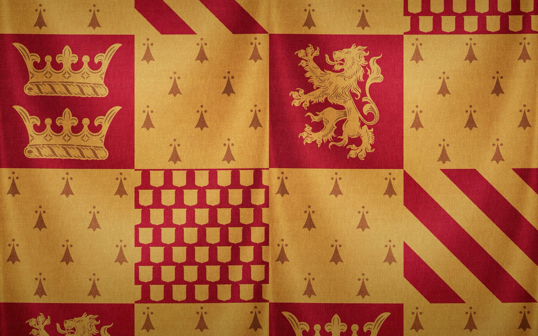 2208x1380 Harry Potter Gryffindor Wallpaper (Picture)