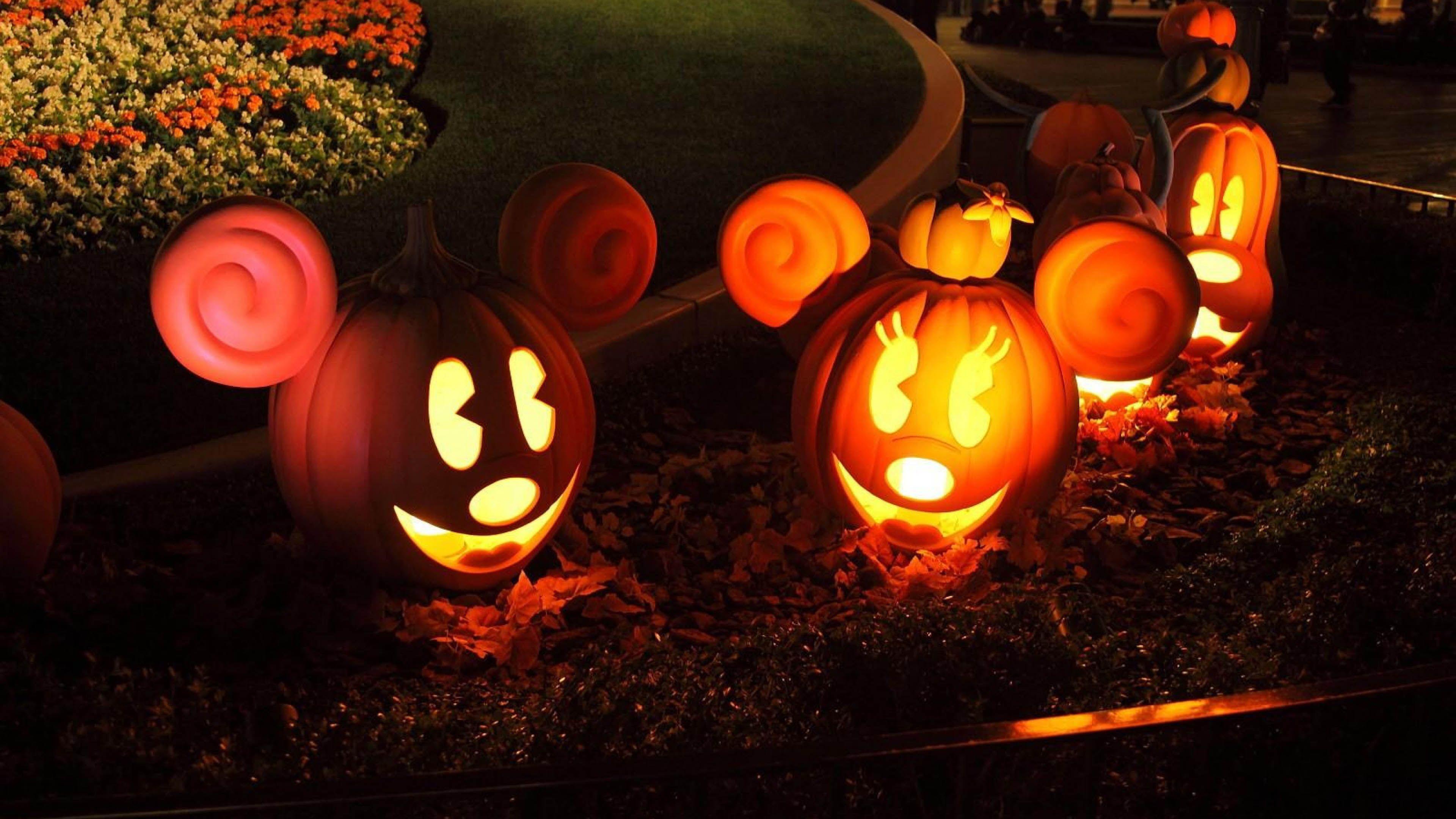 3840x2160 Disney Halloween Desktop Wallpaper