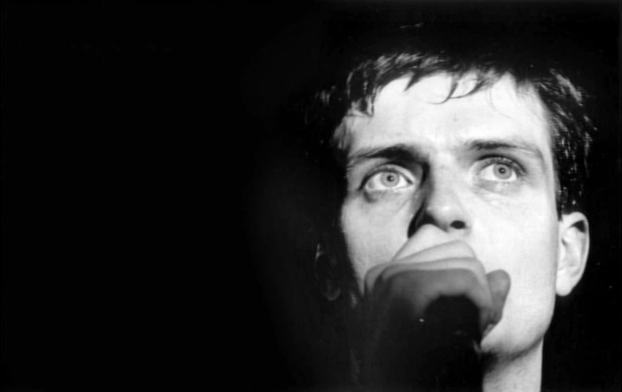 1250x789 Ian Curtis Quotes