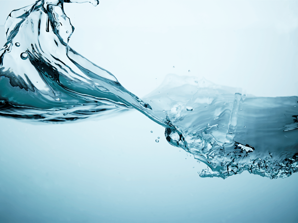1024x768 Cool Water Wallpaper