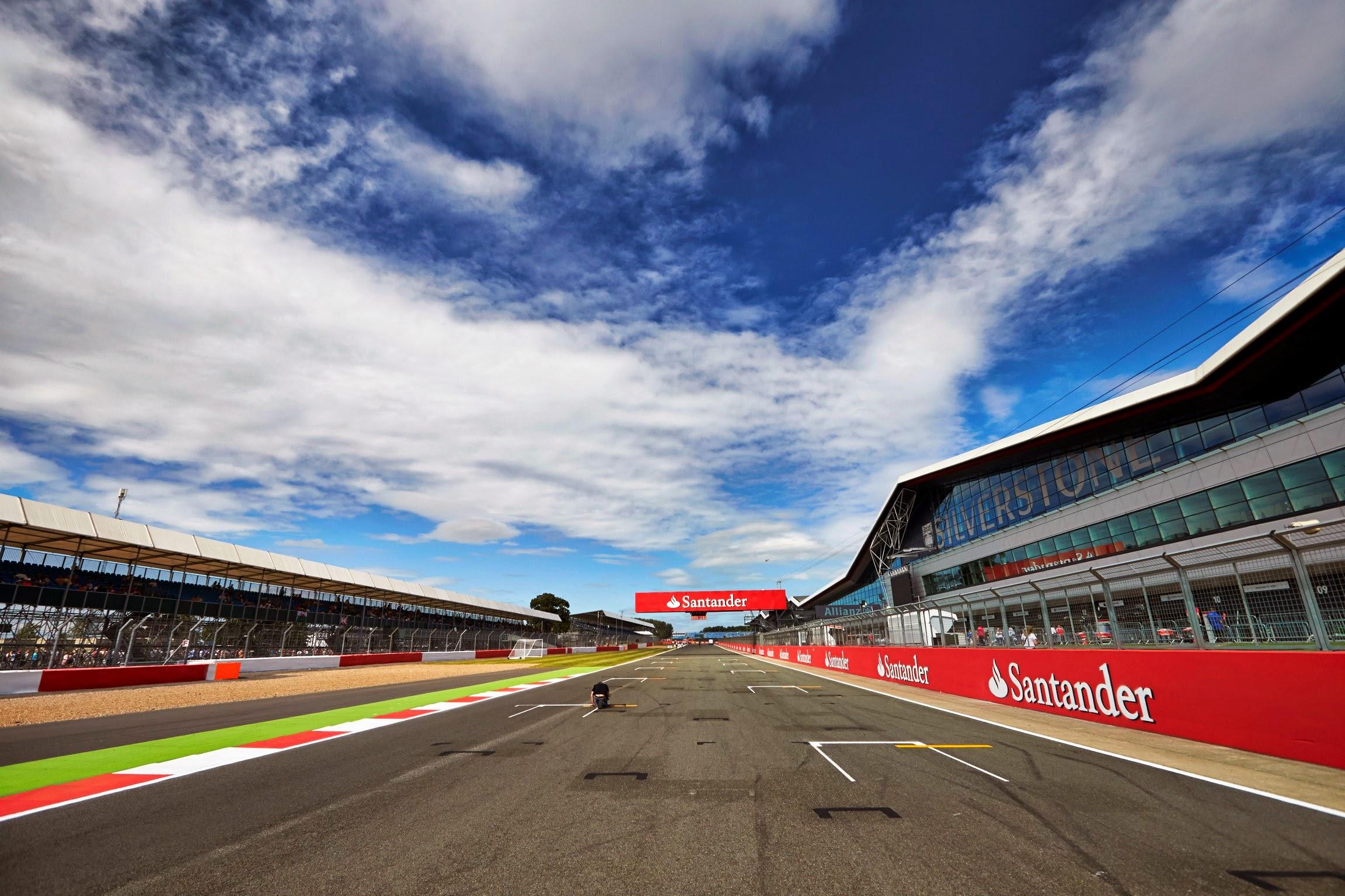 2304x1536 Silverstone Could Be Bought by Jaguar Land Rover