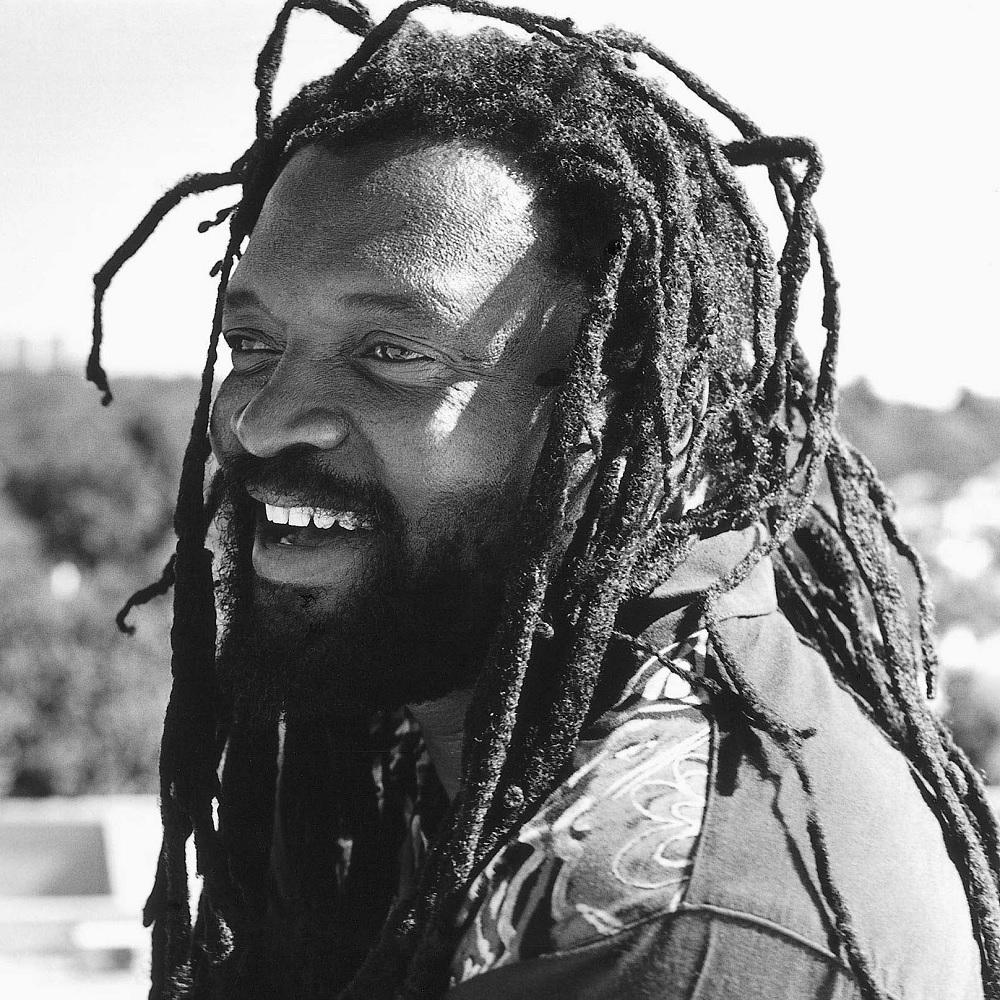1000x1000 Lucky Dube