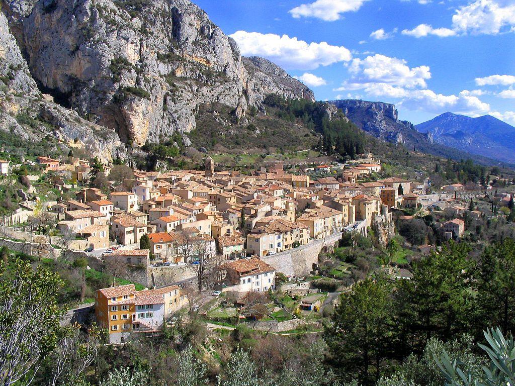 1024x768 Places You Have to See on a Tour of Southern France