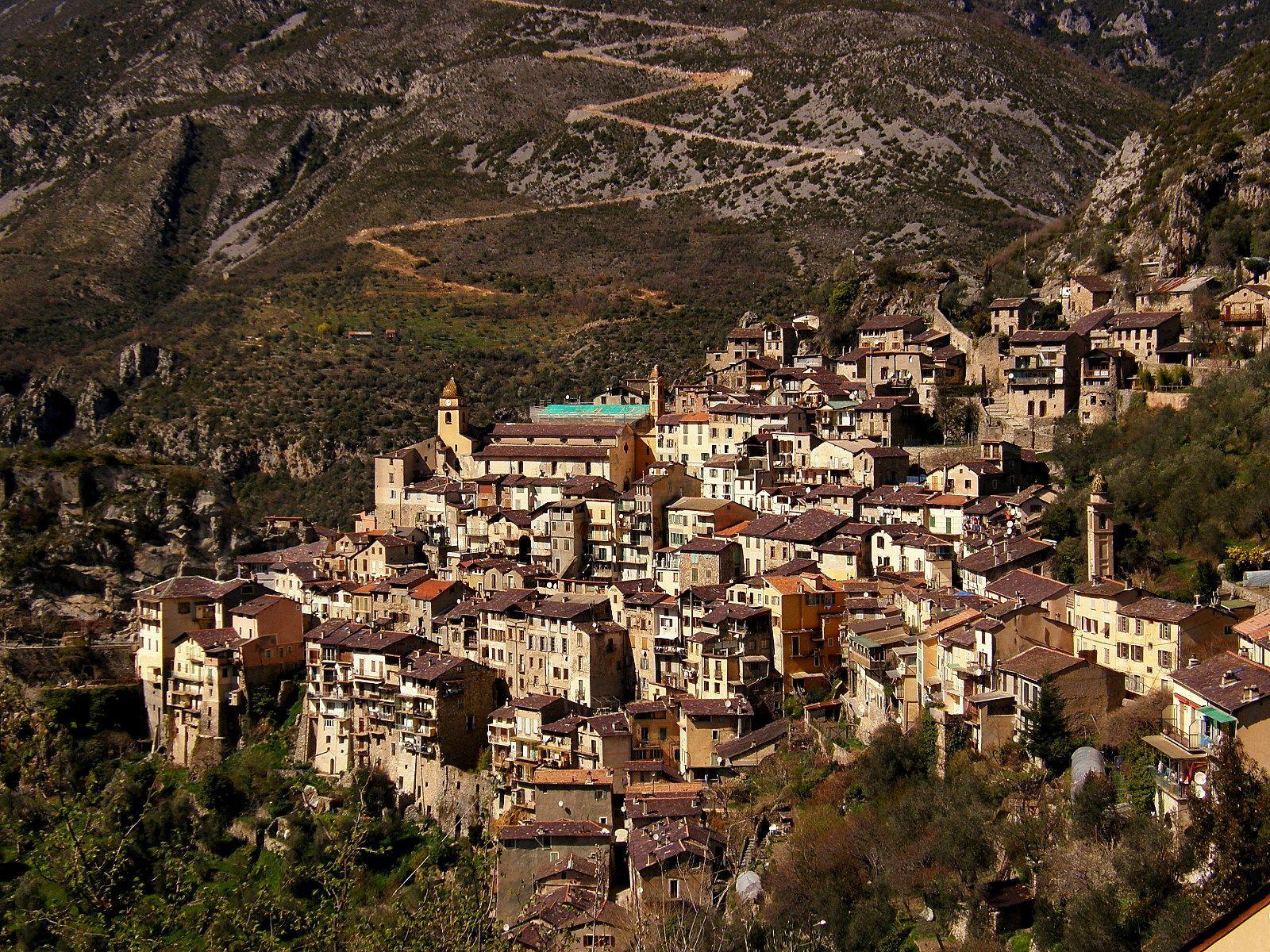 1600x1200 Saorge, Peillon and Other Perched Villages in the South of France