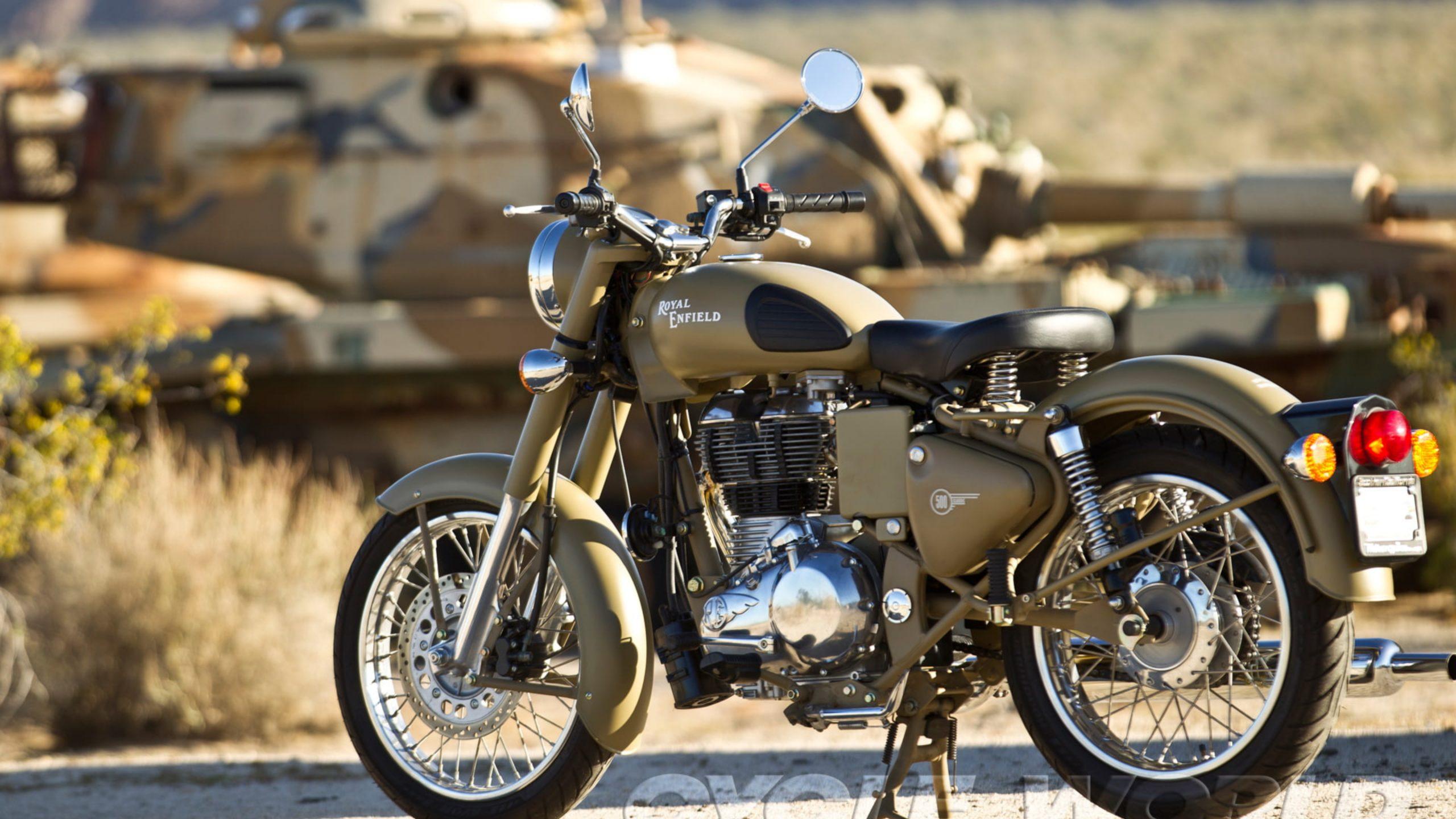 2560x1440 Royal Enfield Motorcycle [4K] Wallpaper