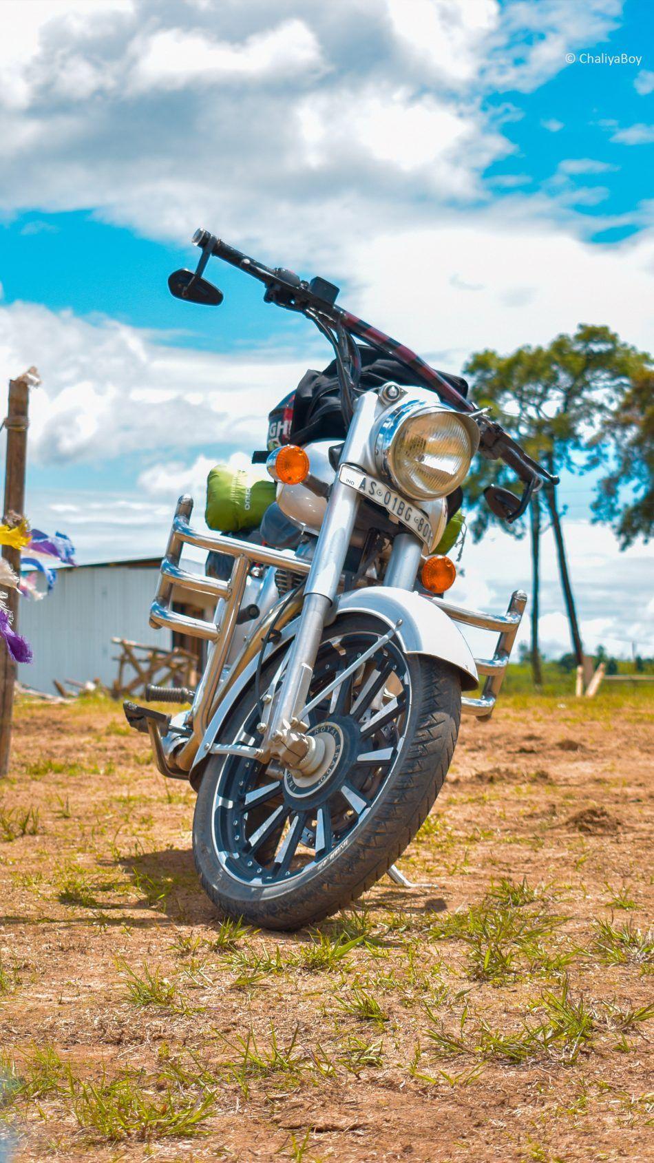 950x1689 Ultra HD Royal Enfield Wallpaper 4k