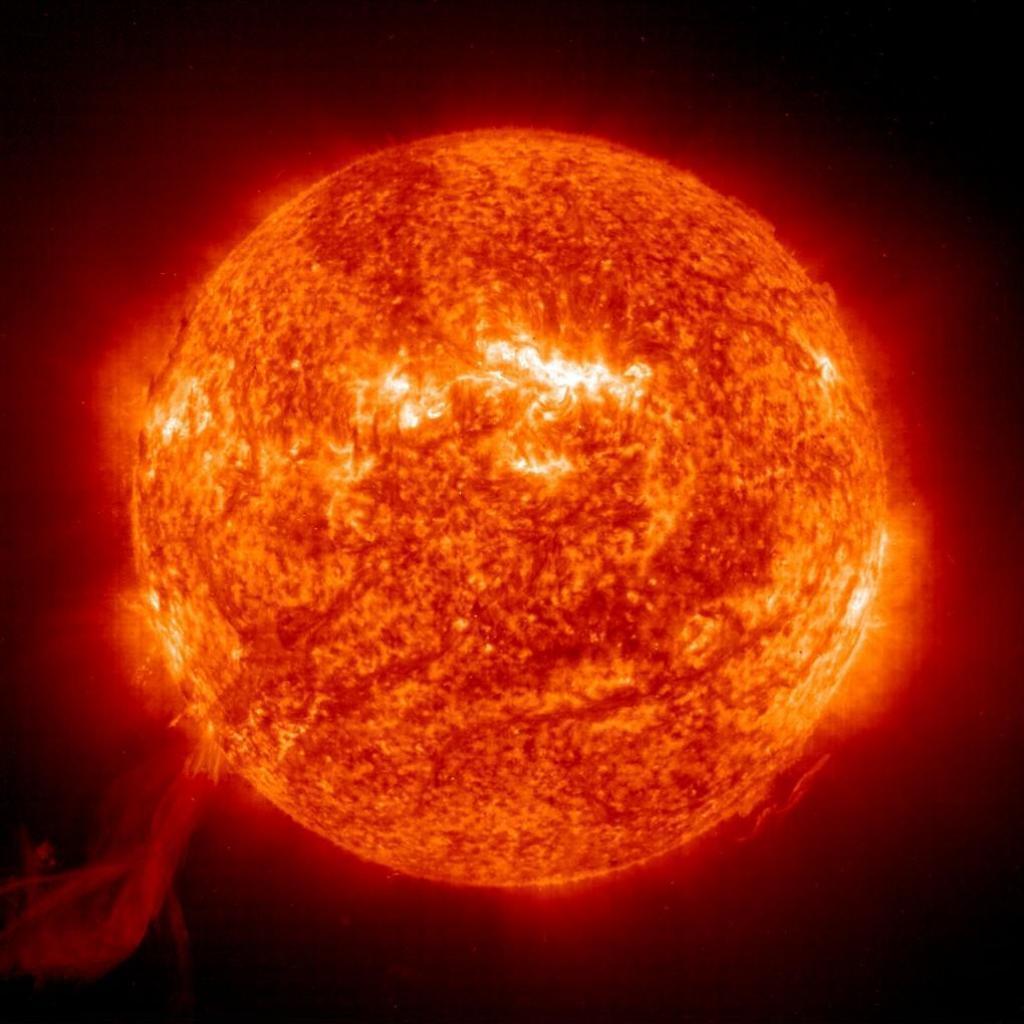 1024x1024 The Sun Wallpaper