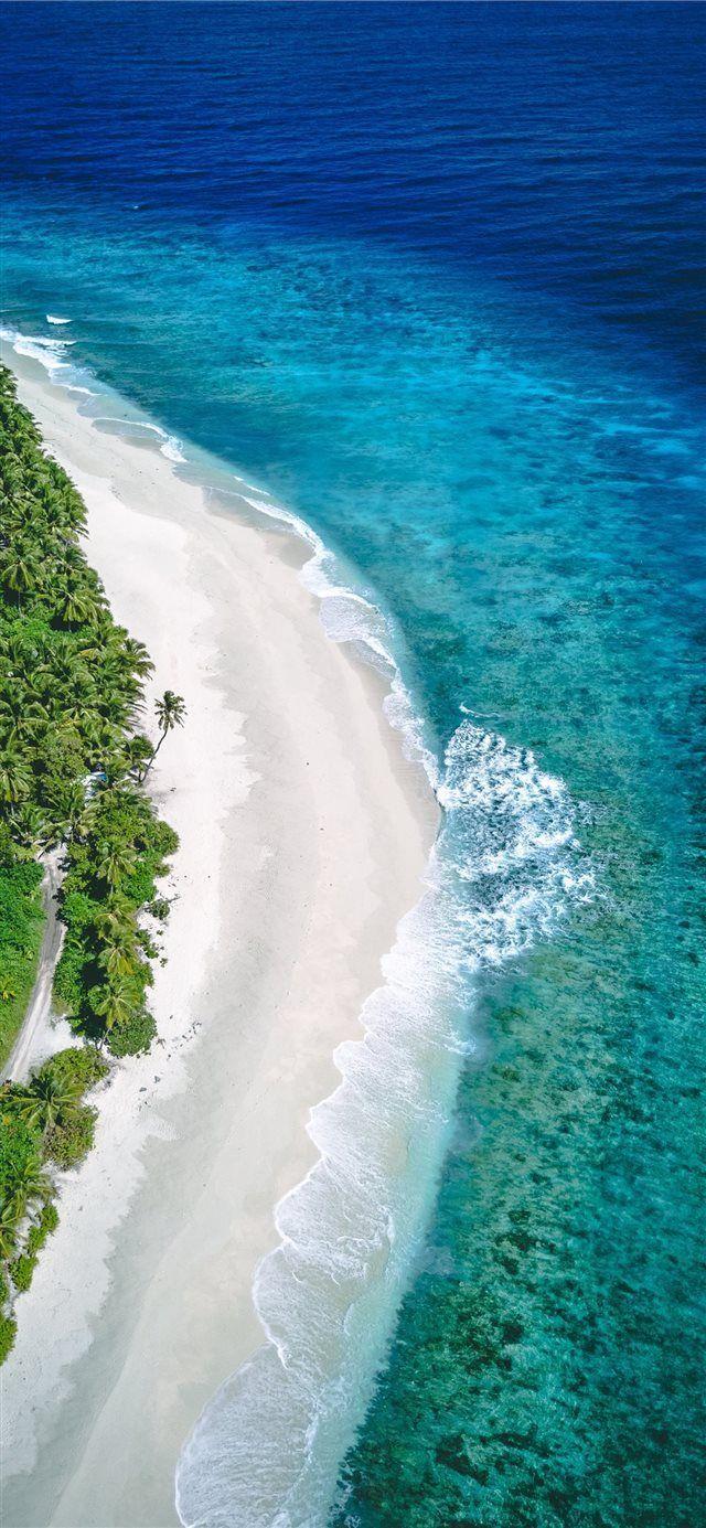 640x1385 Samsung Galaxy A11 Wallpaper